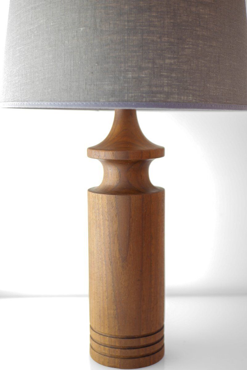 Grote mid-century modern Deense teakhouten tafellamp, set van 2 photo for sale