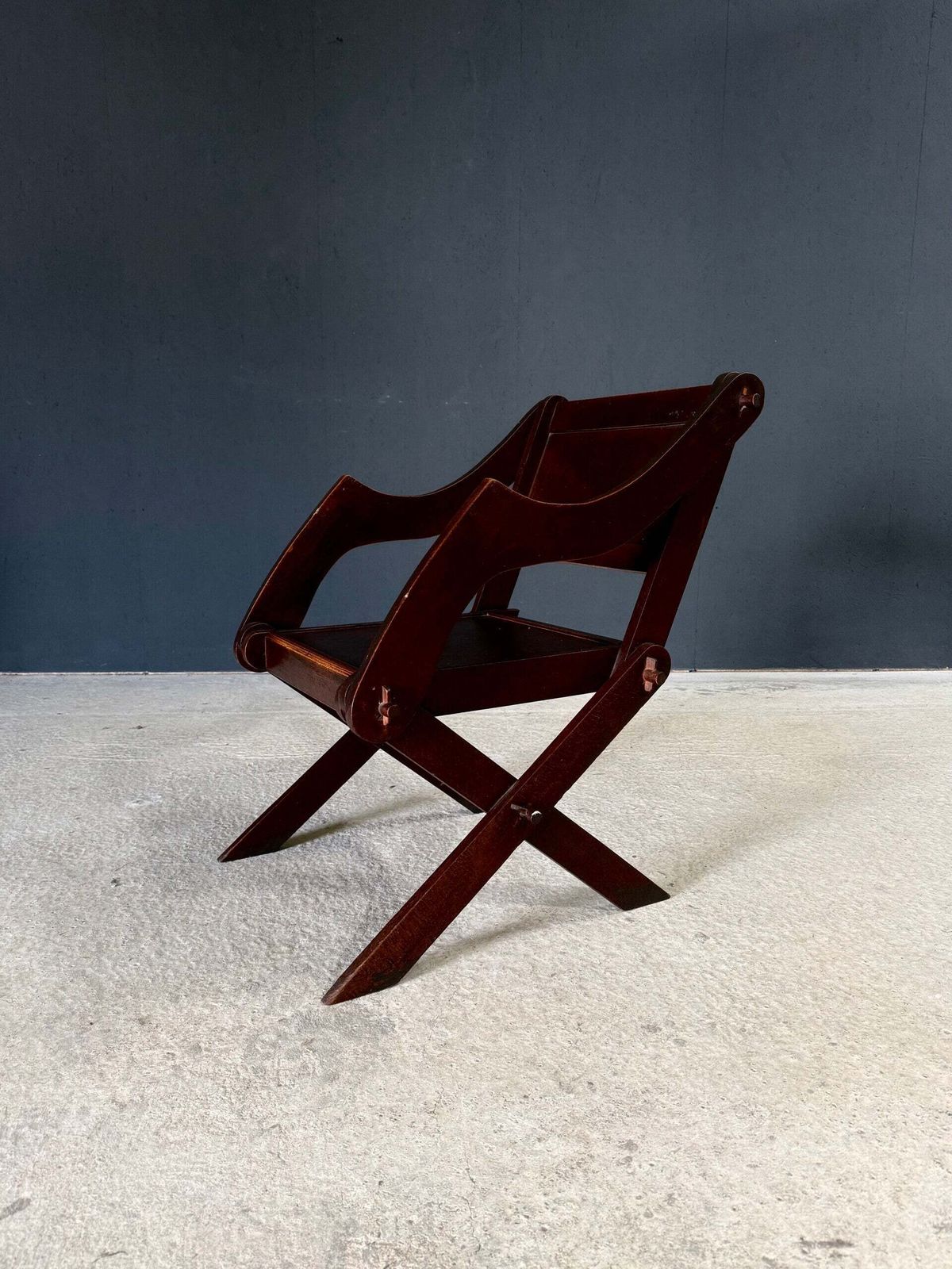 Begin 20e eeuw Design Glastonbury X Frame Chair photo Meubels