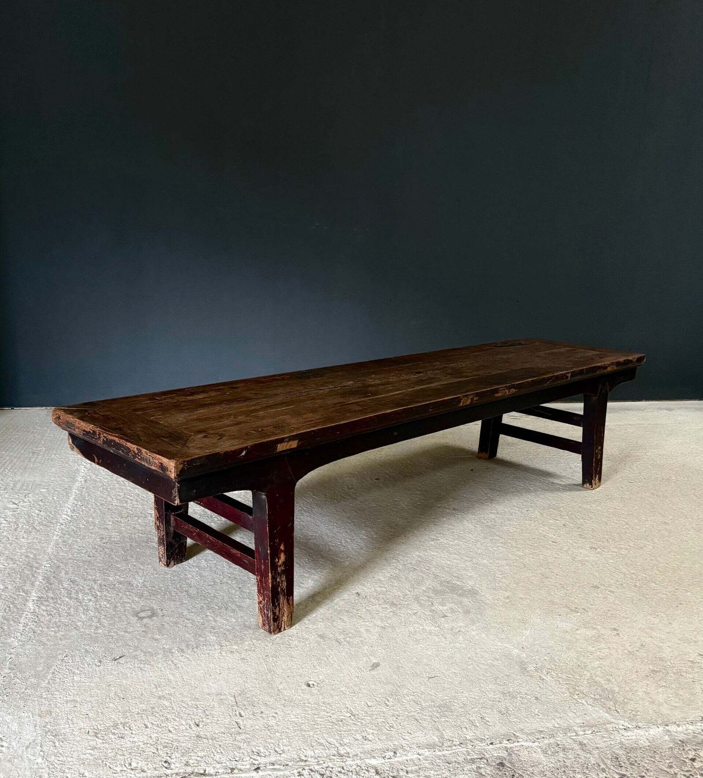 Qing Dynasty Design salontafel of bank, China ca. jaren 1920 photo 2450.0