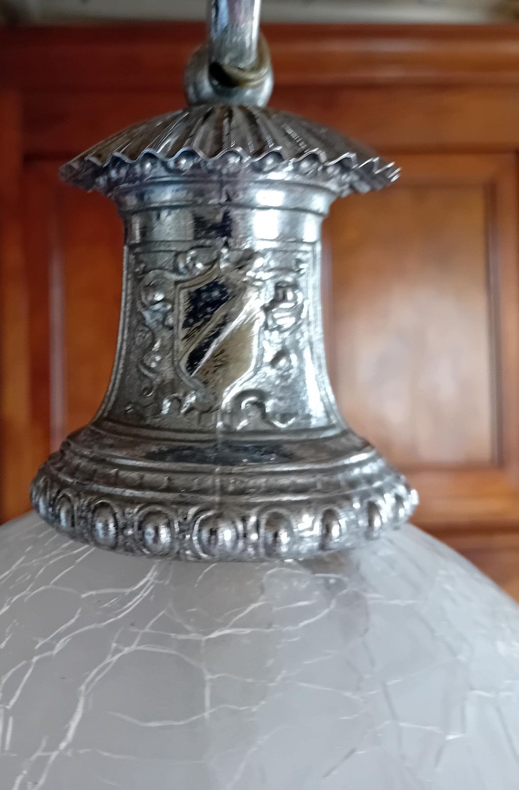 Suspension, lampe à guirlande décor blanc et argent. photo 175.0