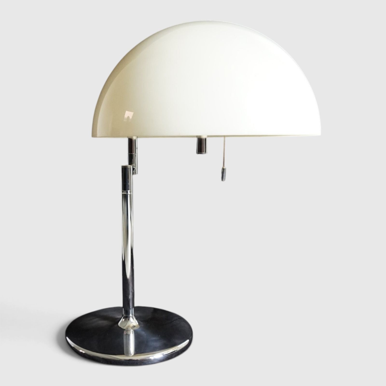 photo vinterior Swisslamps Schwenkomat tafellamp Space Age, 1960