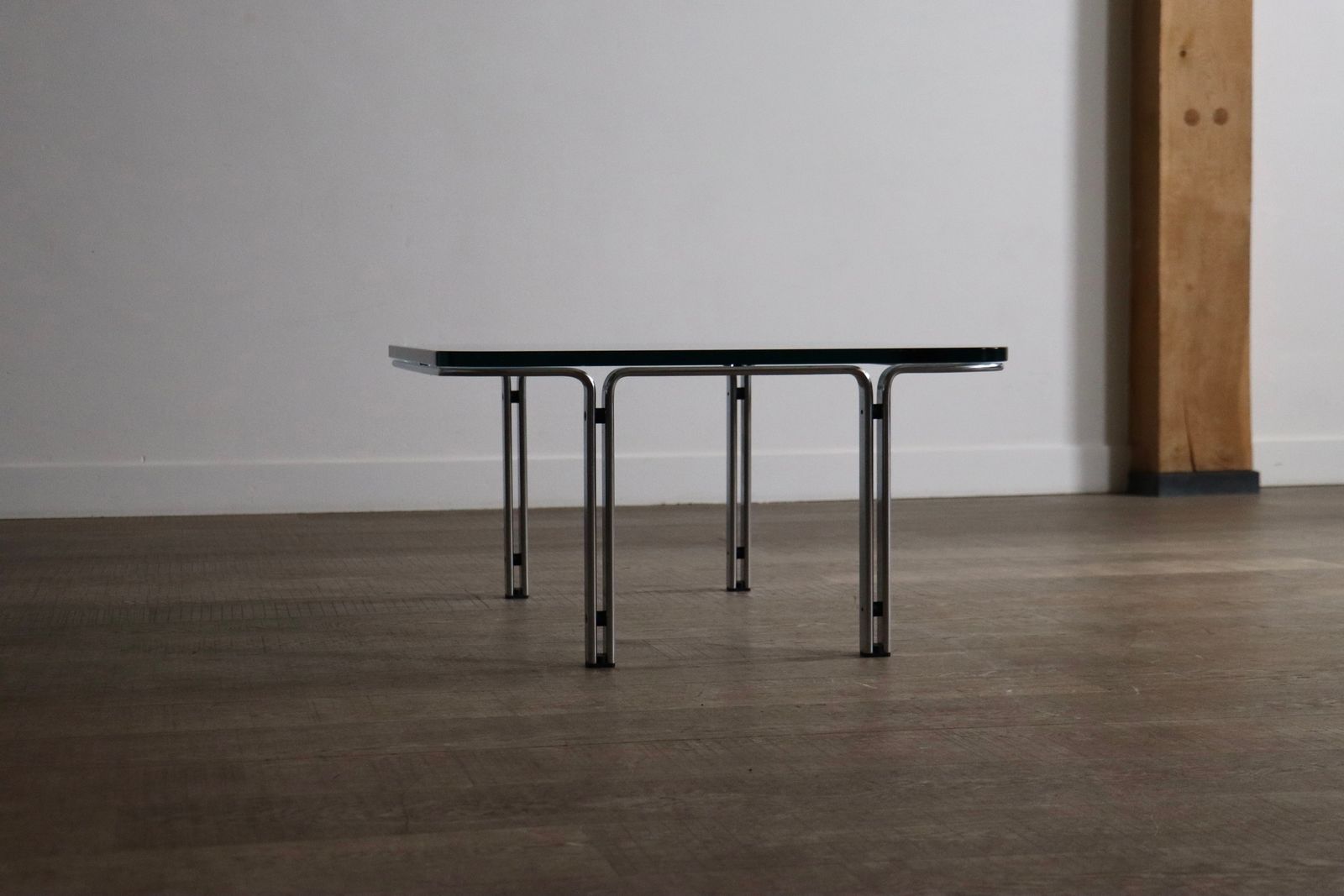Horst Brüning Model 6912 salontafel voor Kill International, Duitsland 1967 photo vinterior