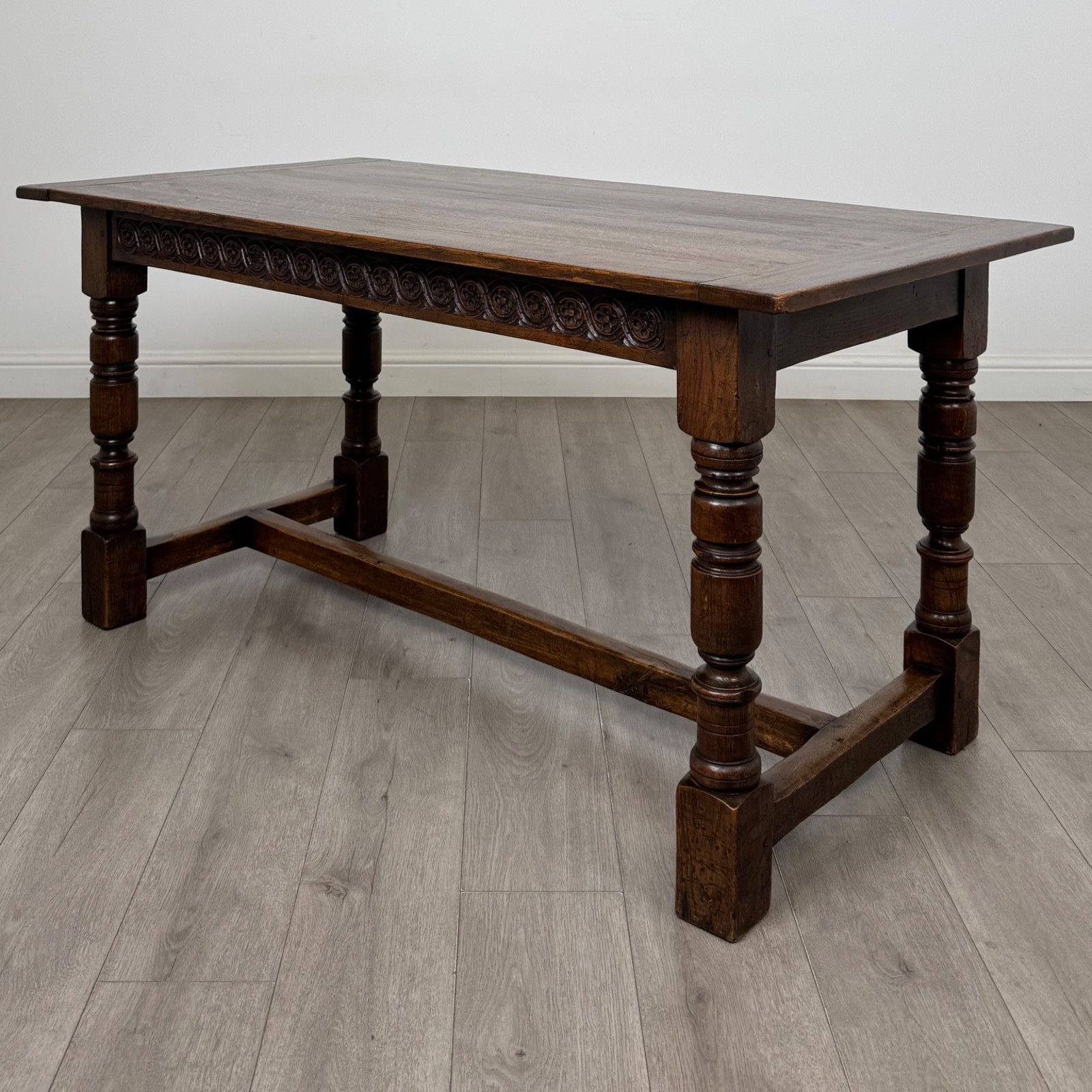 Antique Carved Oak Dining Table | Turned Legs | Af 6395