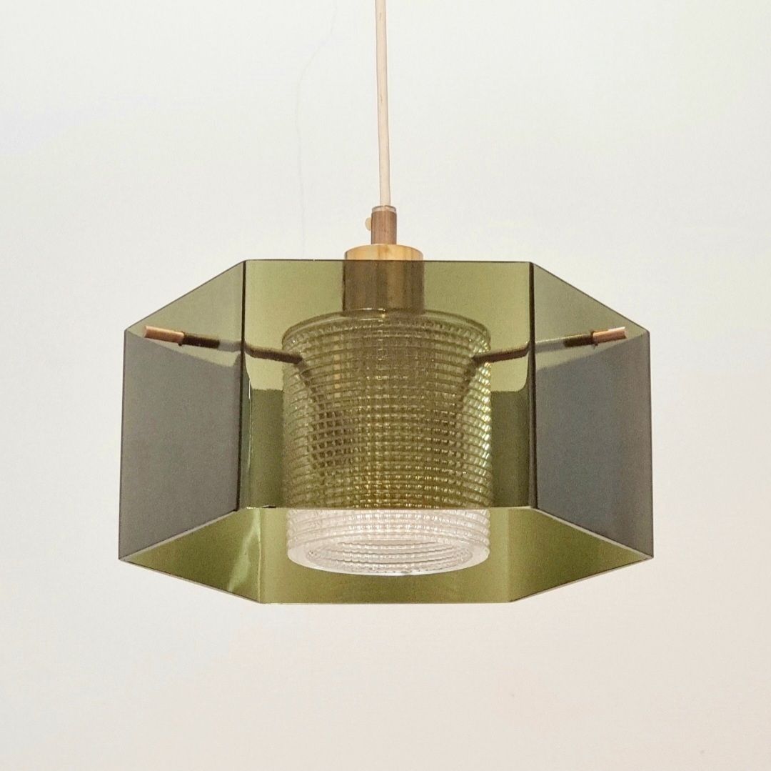 Mid-Century Scandinavische glazen en messing hanglamp van Carl Fagerlund, Zweden, jaren 1960 photo Verlichting