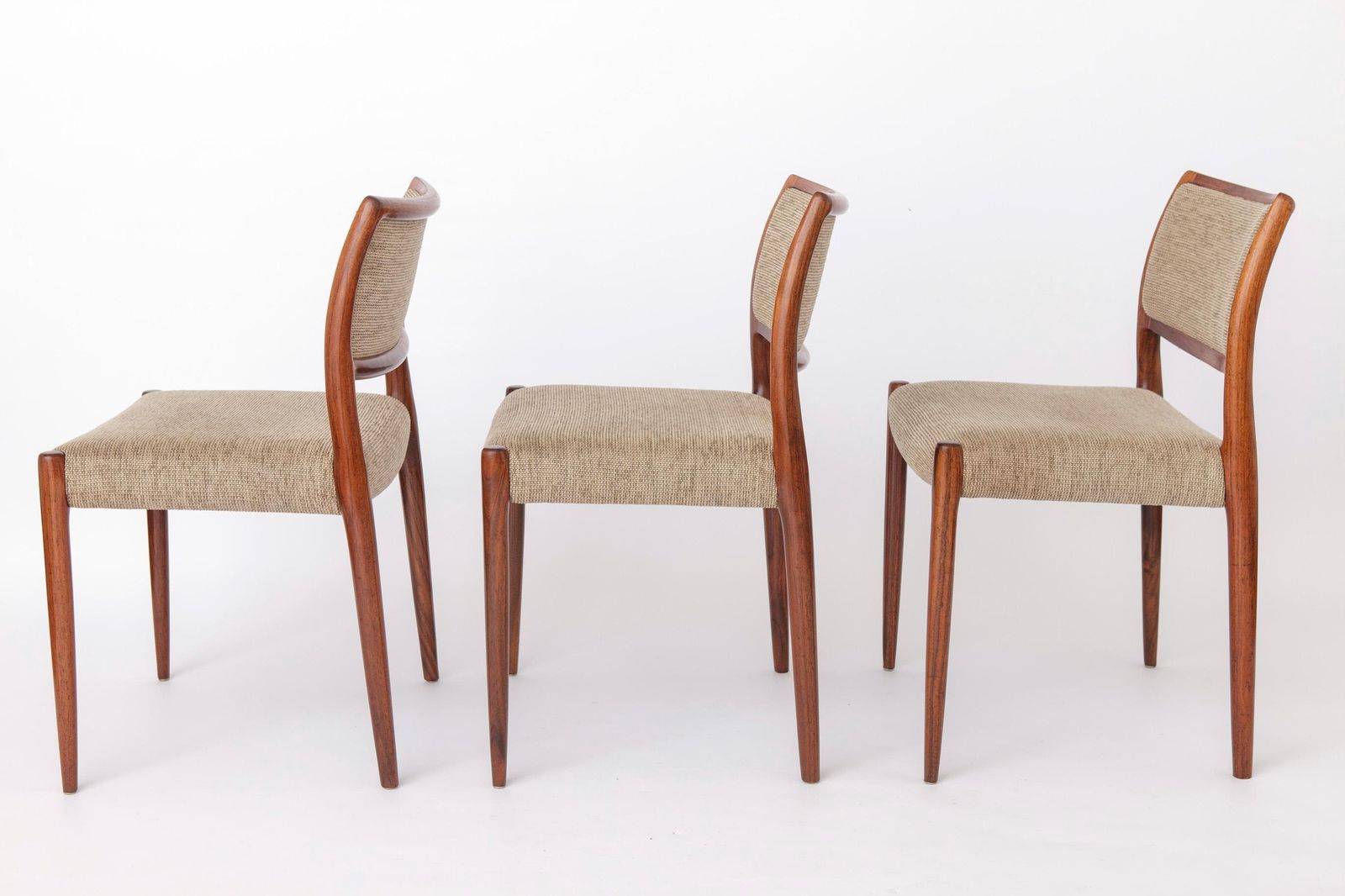 Set van 4 Niels Otto Møller Model 80 Palissander Eetkamerstoelen, Danish Modern, jaren 1960 photo for sale