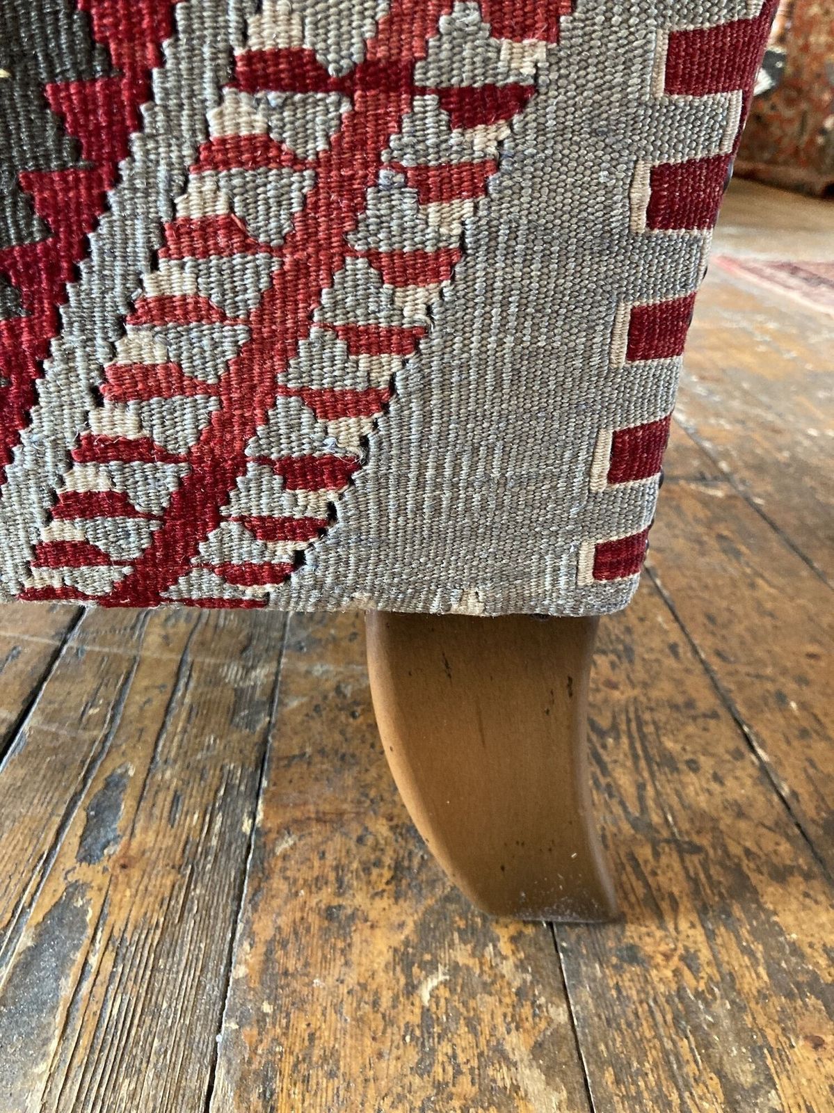 photo furniture Kilim Fauteuil 0,94m x 0,84m x H0,90m