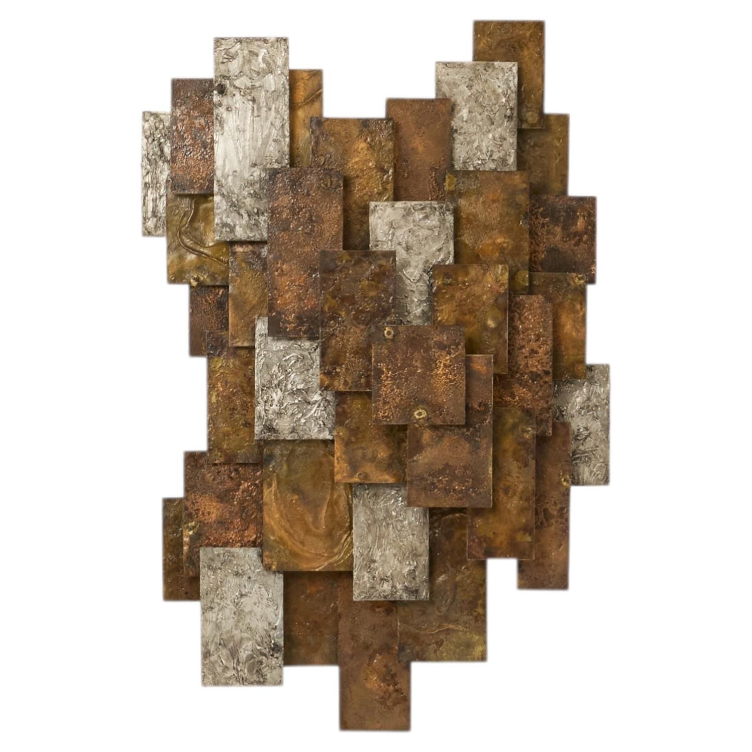 Applique murale sculpturale en métal patiné Auguste Fix, années 1970