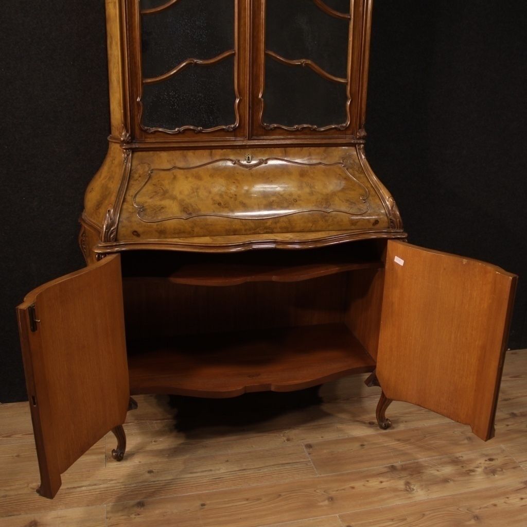 photo furniture Trumeau italien en noyer, loupe et hêtre, XXe siècle