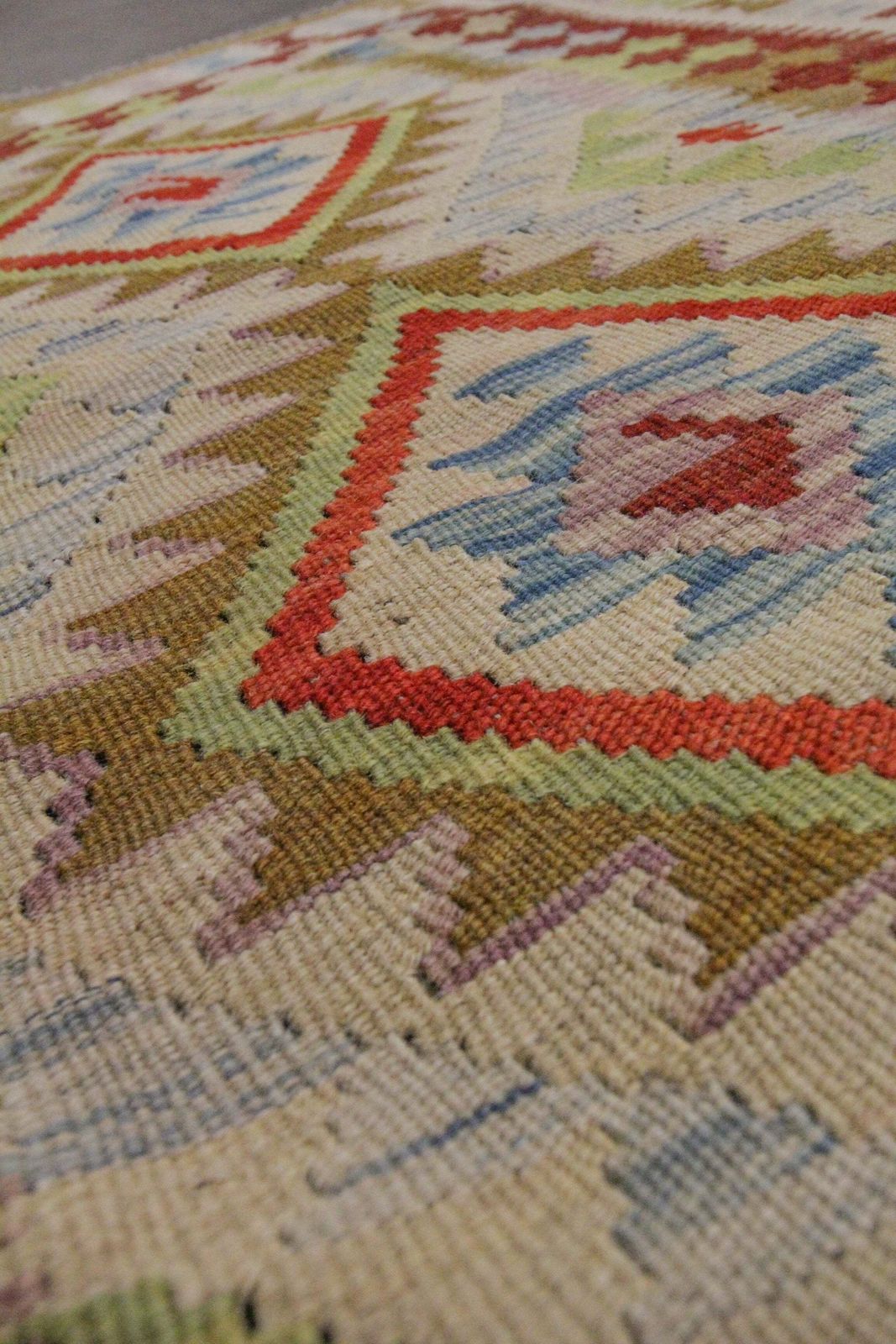 Klein Geometrisch Zig Zag Kilim Platgeweven Wollen Decoratief Woonkamer Vloerkleed photo vinterior