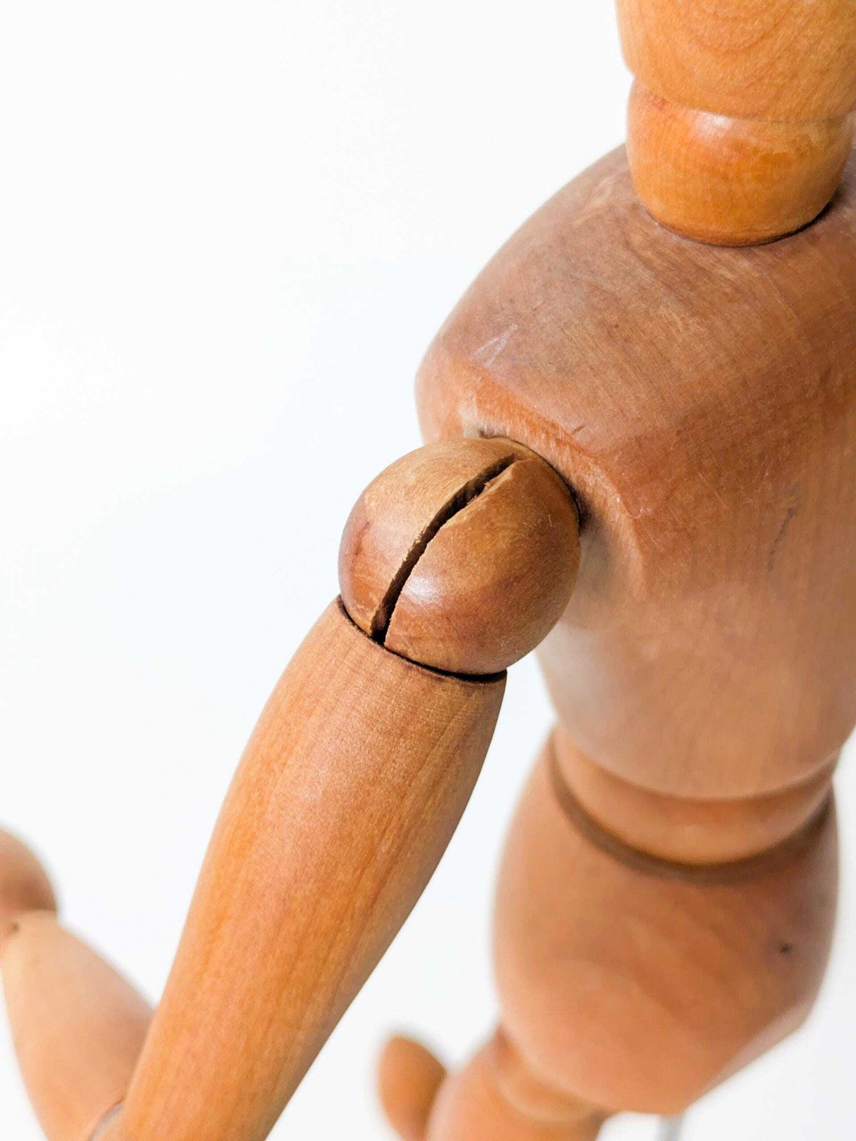 photo vinterior Large Vintage Wood Articulated Artist Manikin Drawing Figure Mannequin On Stand