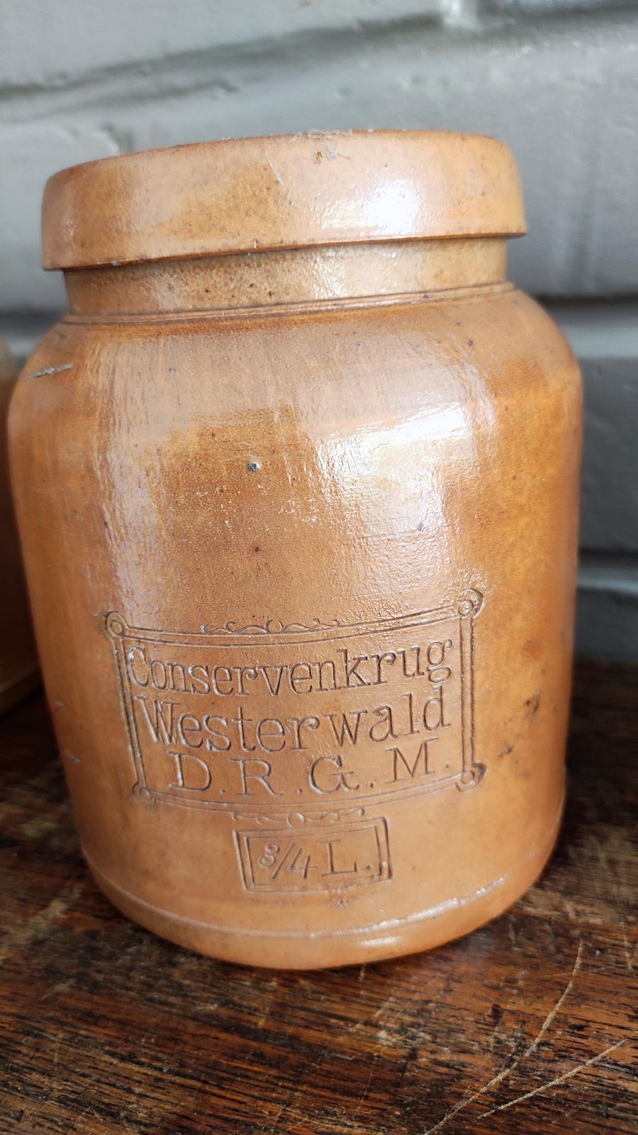 photo buy Pot de conservation d'époque en grès de Westerwald, émaillé au sel, pot de cuisine