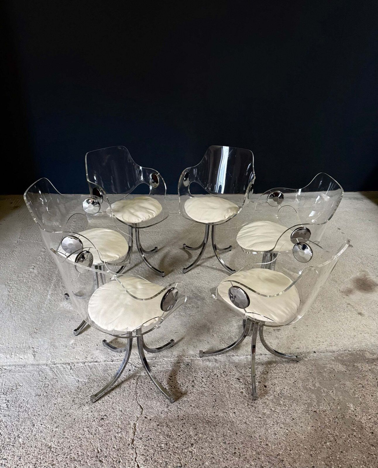 photo furniture Mcm Design Dining Chair Set By Boris Tabacoff, France 1970's