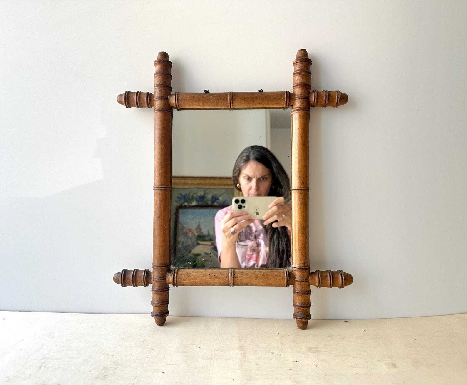 Miroir français en bois imitation bambou d'époque, XIXe siècle, 17 x 15 po photo furniture