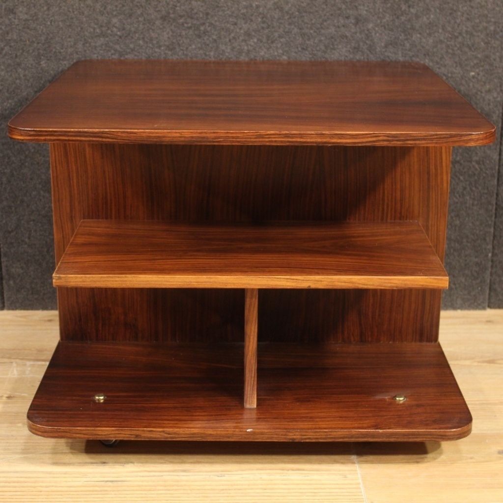 Italiaanse Design Salontafel in Hout uit de Jaren 70 photo furniture