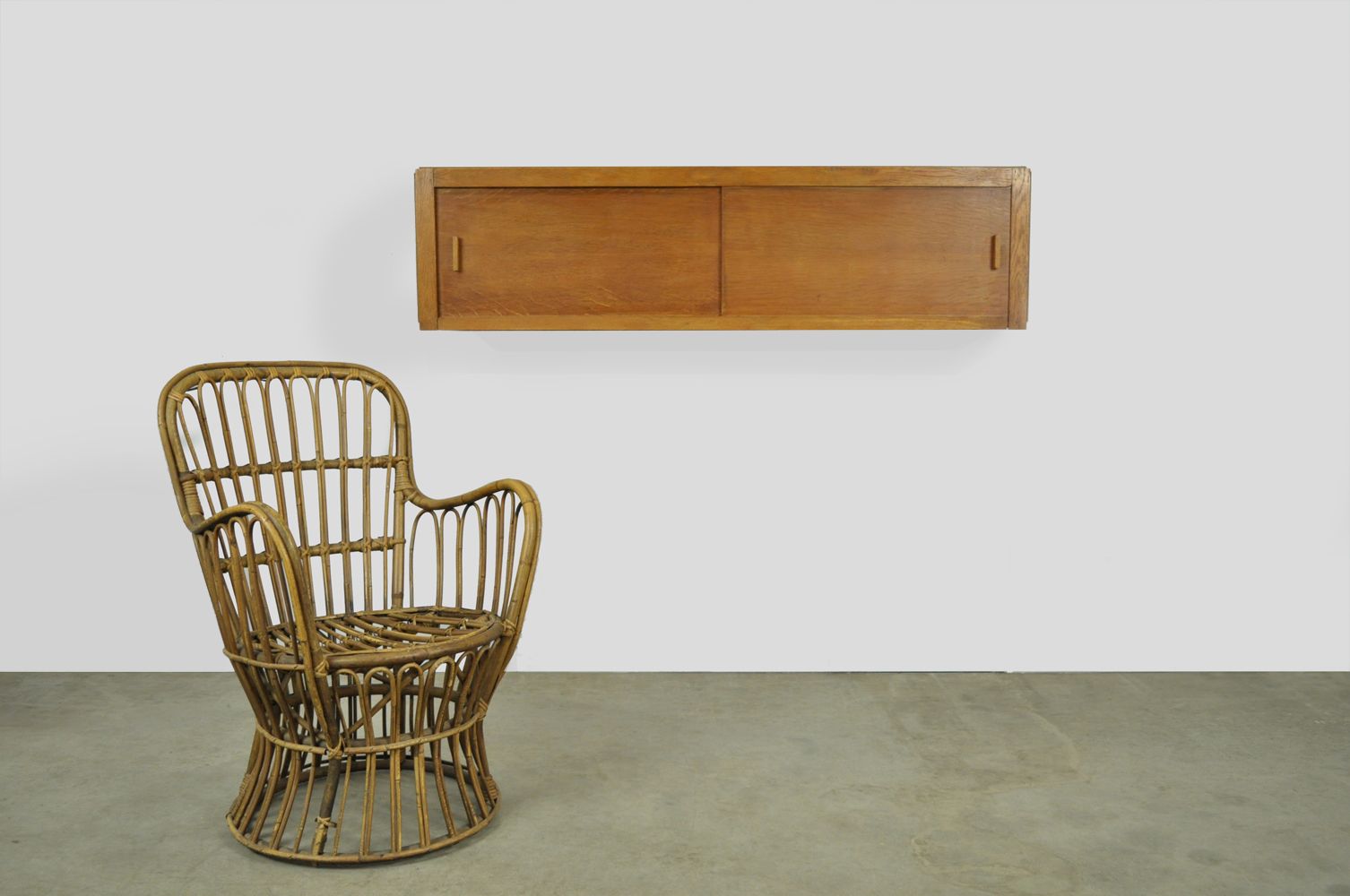 Vintage Mid-Century Hangkast met Schuifdeuren, jaren 1960 photo 500.0