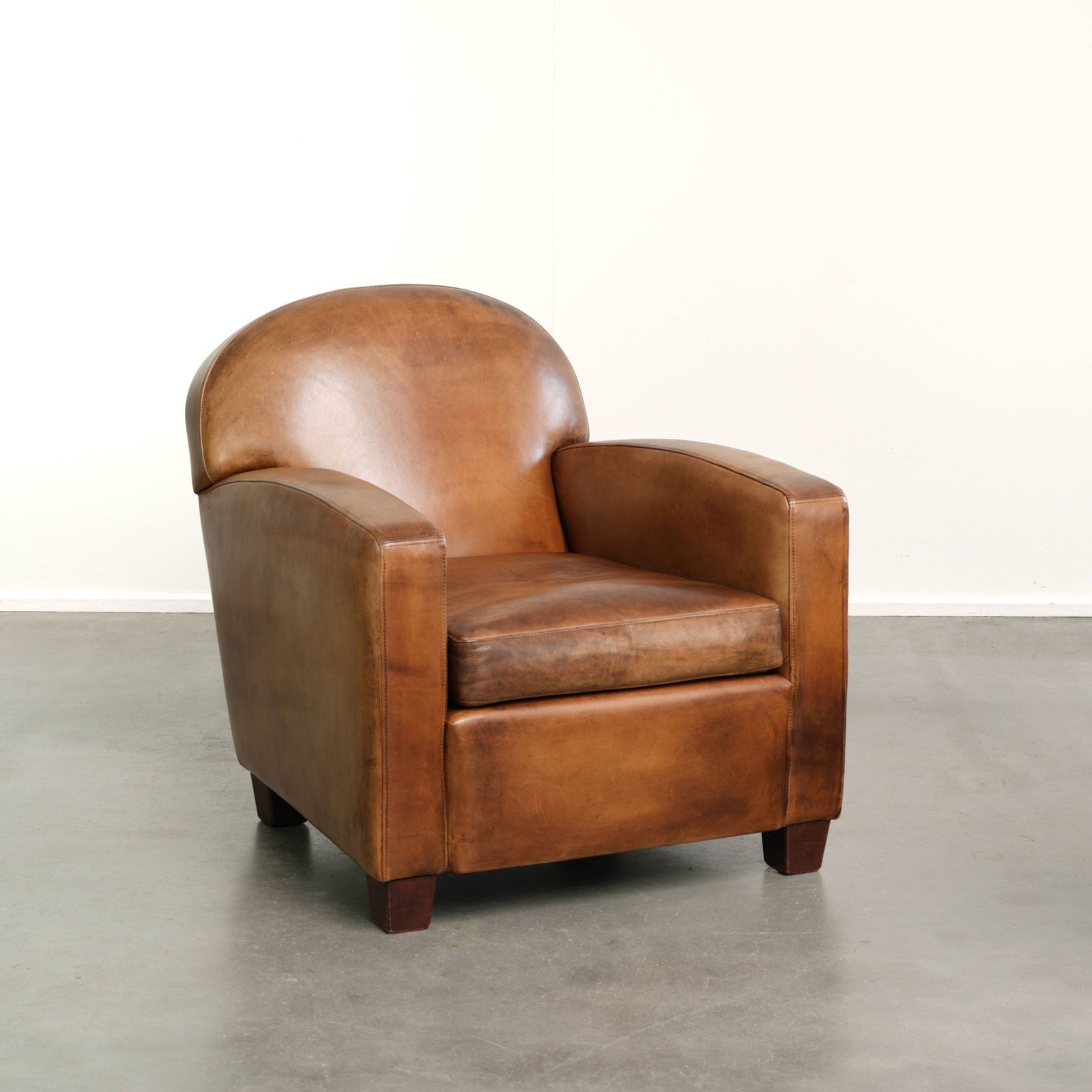 Beautiful, Sleekly Designed Sheepskin Leather Designer Armchair With A Great Appearance
