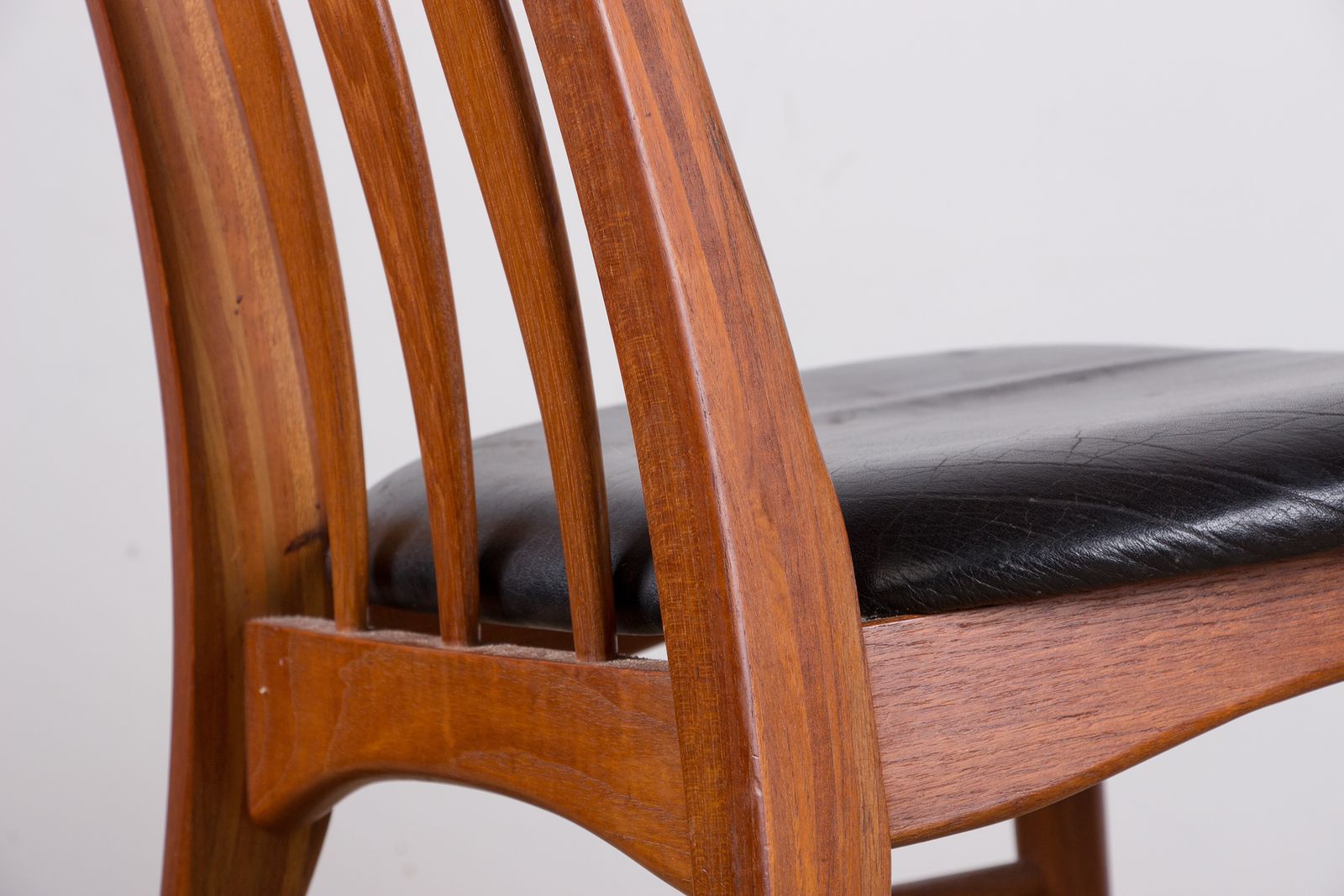 3000.0 Set Of 6 Danish Teak And Black Leather Chairs, "Eva" Model By Designer Niels Koefoed, 1960. photo
