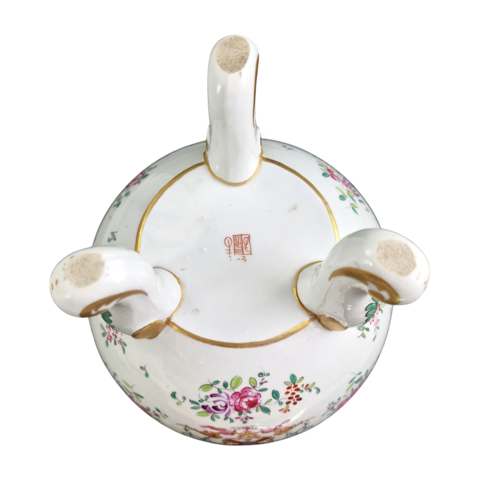 450.0 Franse Samson Paris Chinoiserie Armorial Vaas met Deksel, 1880-1890 photo