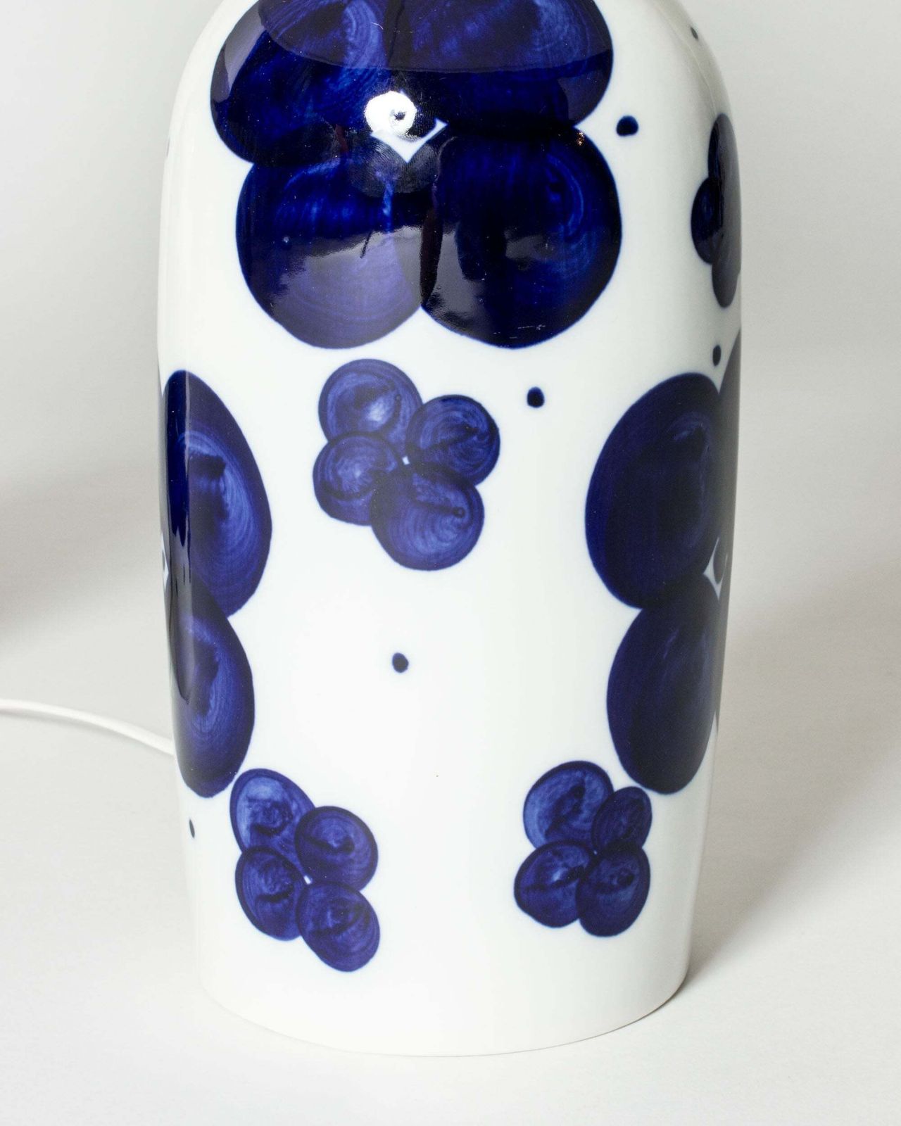 Lampes de table mid-century en porcelaine par Sylvia Leuchovius, Rörstrand, Suède, années 1960 photo buy