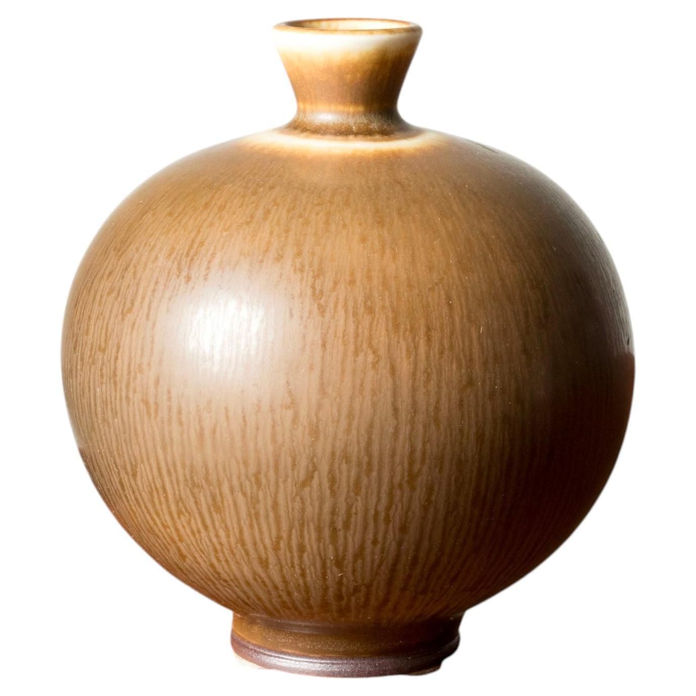 Vase en grès mid-century par Berndt Friberg, Gustavsberg, Suède, 1975