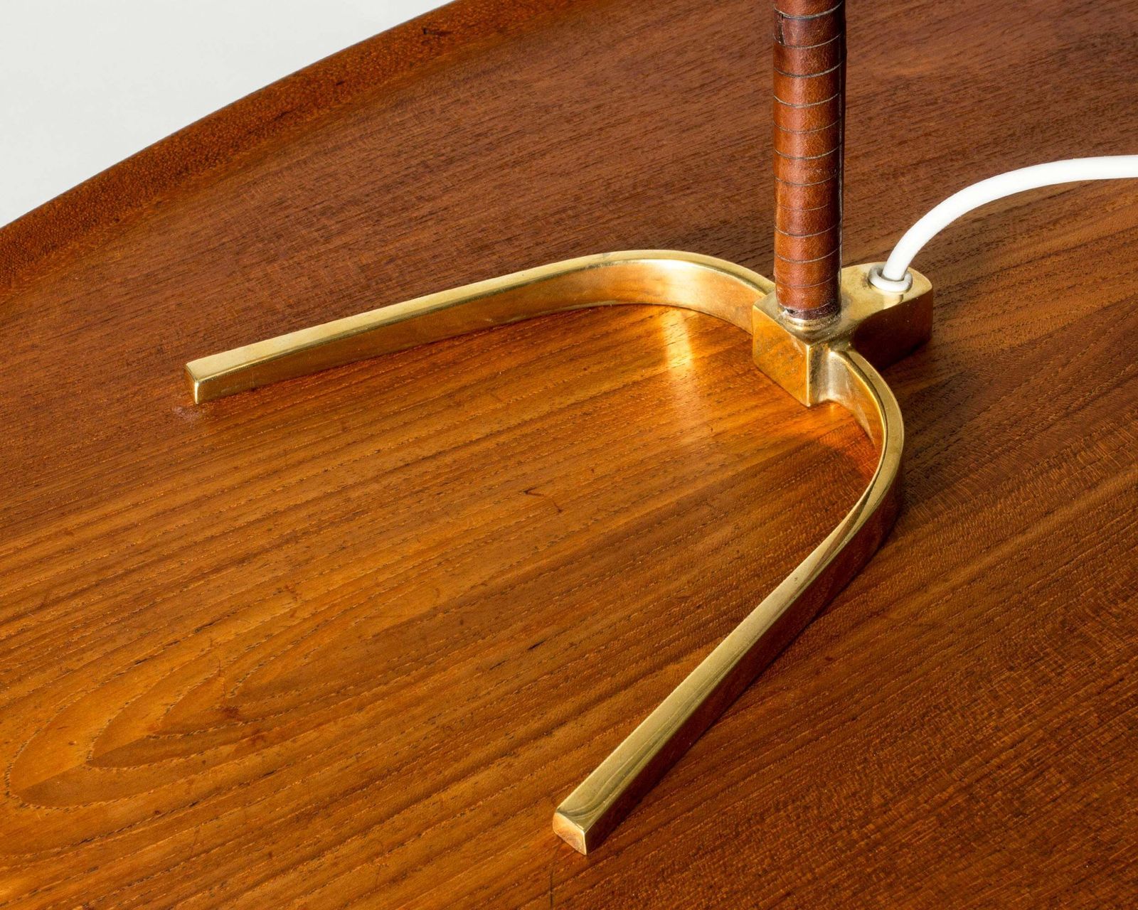 Finnish Midcentury Modern Table Lamp By Paavo Tynell, Taito Oy, Finland, 1950s photo vintage