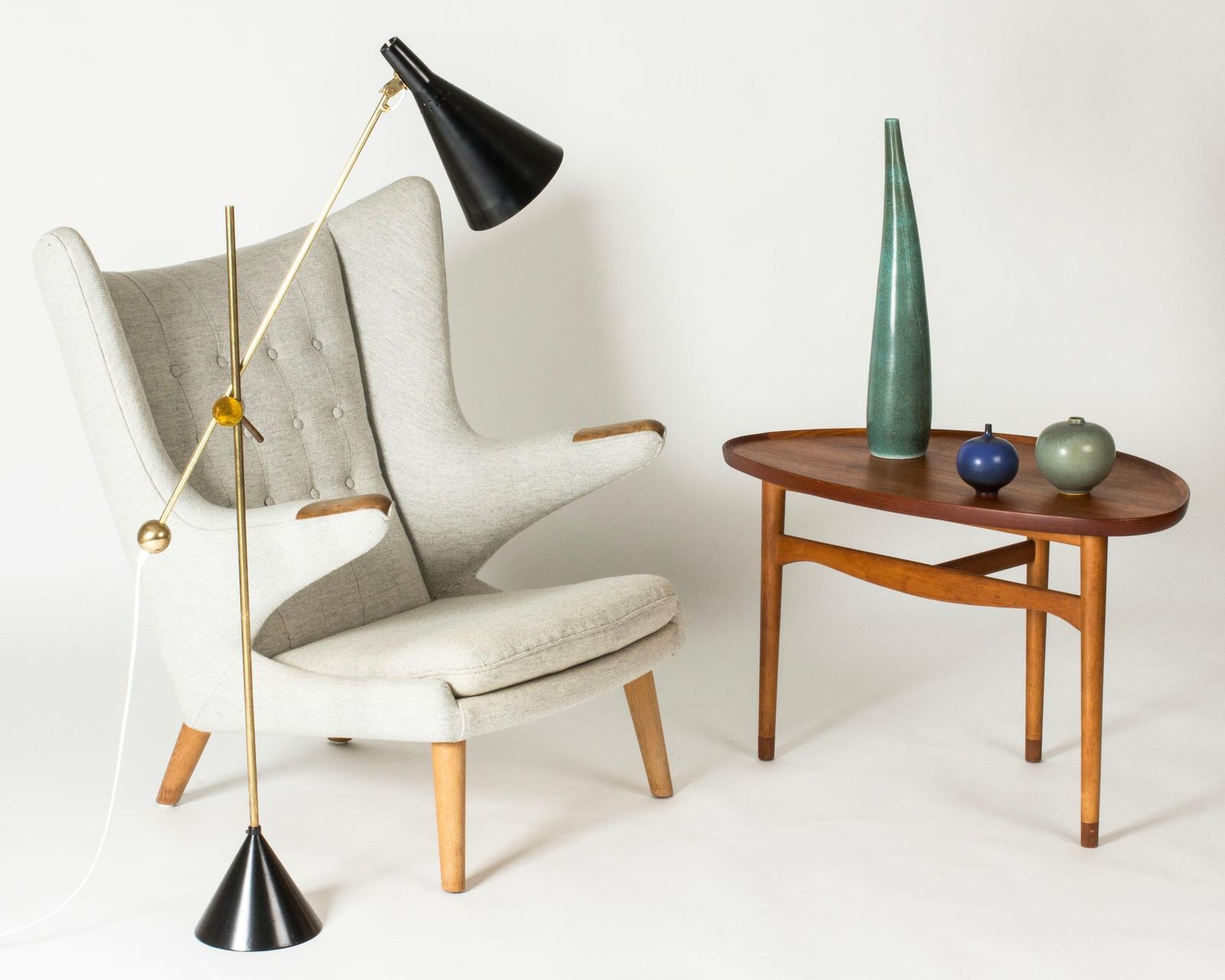 photo furniture Paar mid-century messing vloerlampen van Tapio Wirkkala voor Idman, Finland, ca. jaren 1950