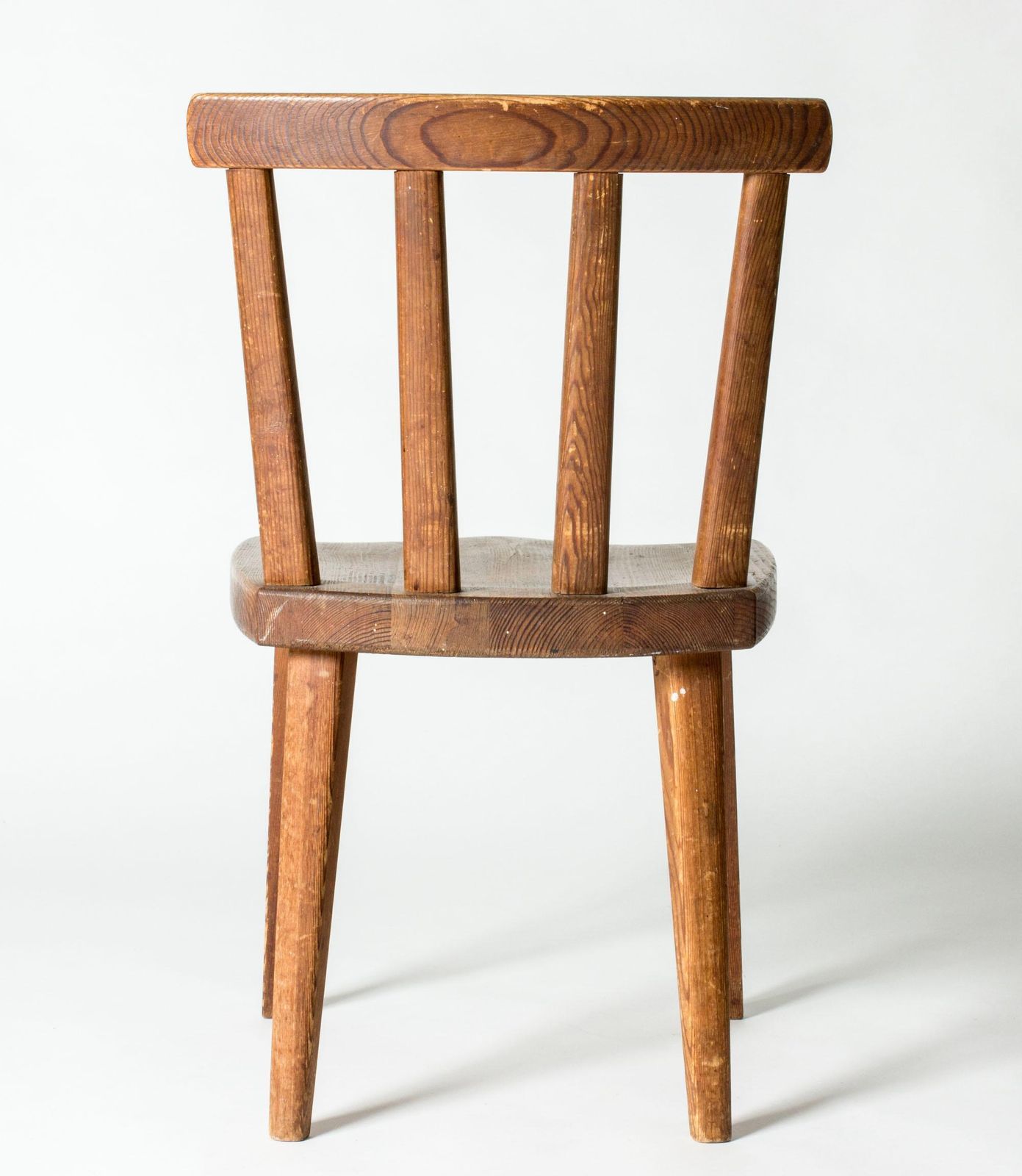 Chaise « Utö » en pin par Axel Einar Hjorth pour Nordiska Kompaniet, années 1930 photo vintage