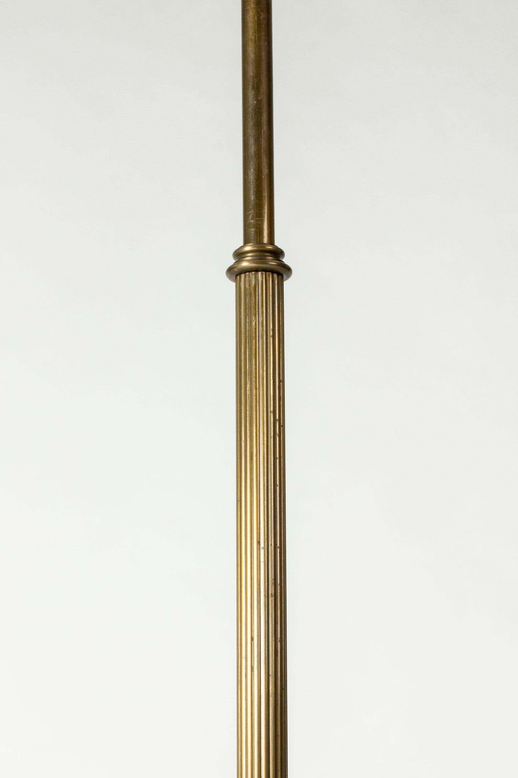 Verlichting Swedish Grace Messing Vloerlamp van Erik Tidstrand, Nordiska Kompaniet, jaren 1930 photo