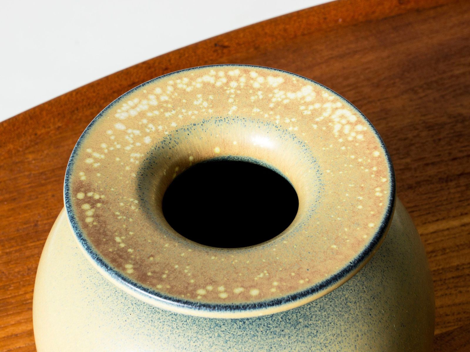 Midcentury Stoneware Vase By Gunnar Nylund, Rörstrand Ateljé, Sweden, 1940s photo buy