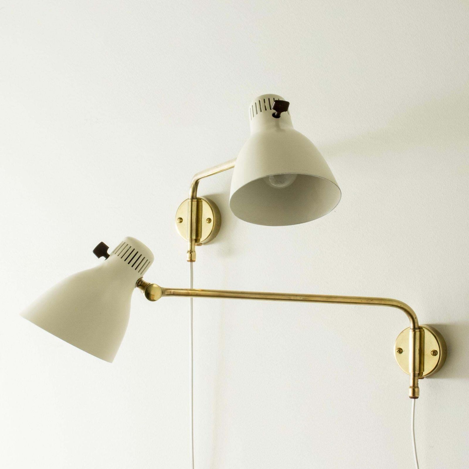 Mid-century wandlampen toegeschreven aan Hans Bergström voor Asea, Zweden, jaren 1950 photo furniture