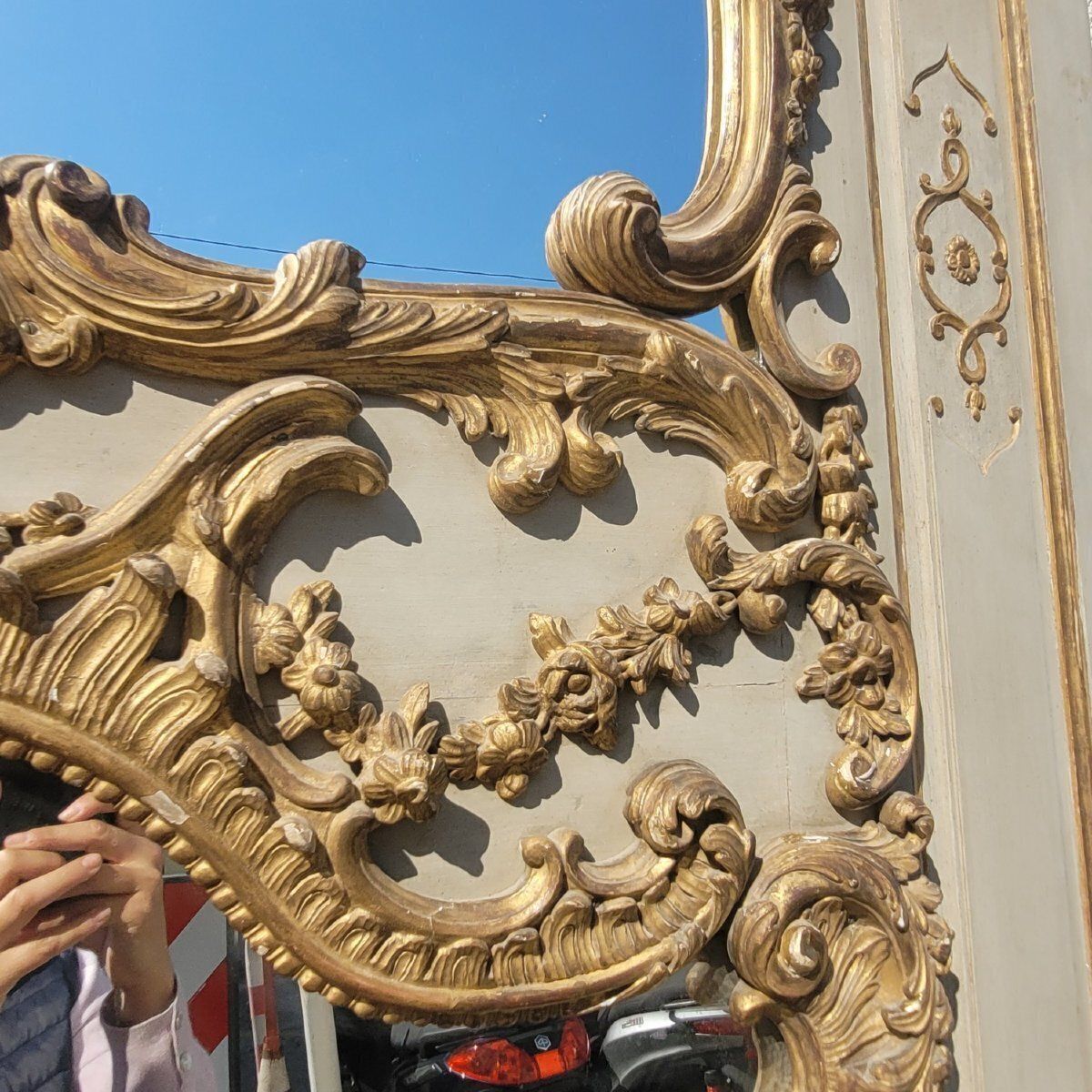 Grand trumeau de style Louis XV en bois doré et laqué, XIXe siècle photo 3200.0