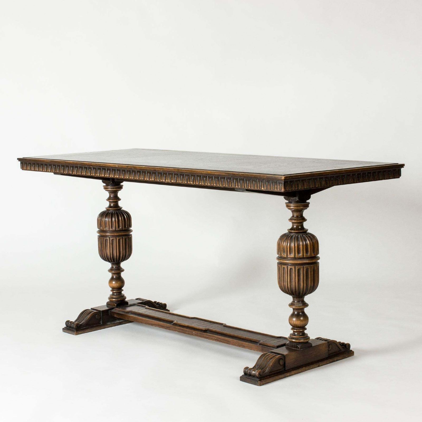Table de bibliothèque Swedish Grace « Charles » par Axel Einar Hjorth pour NK, Suède, 1929 photo for sale