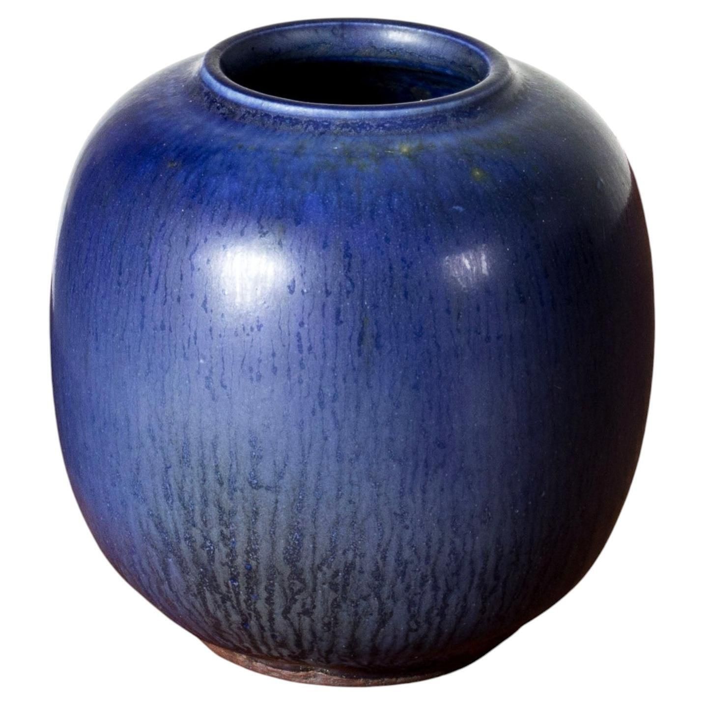Vase miniature en grès mid-century, Berndt Friberg, Gustavsberg, Suède 1944-47