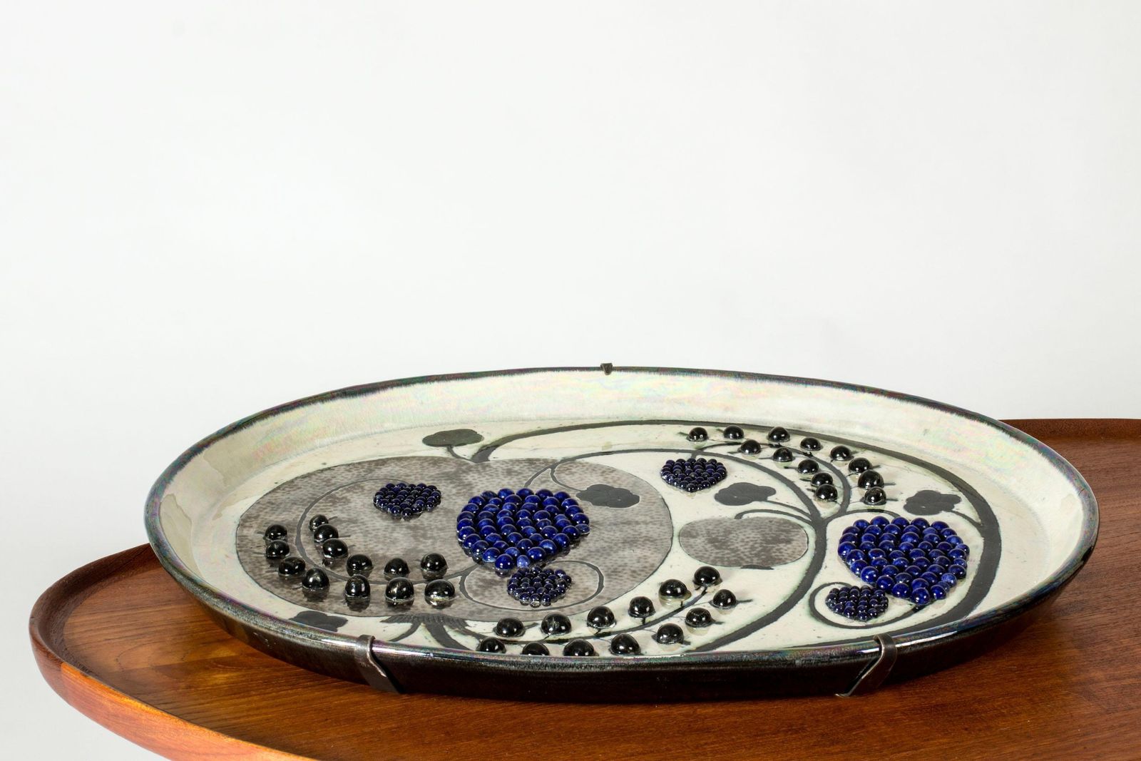 Uniek stoneware bord van Birger Kaipiainen voor Arabia, Finland, ca. jaren 1960 photo for sale