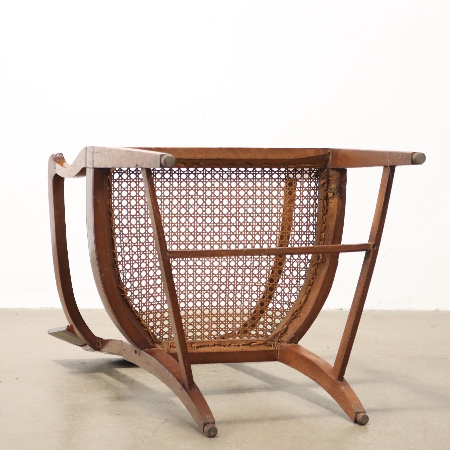 photo furniture Directorate Chairs And Armchairs In Walnut   Italy, Late 17th To Early 18th Century