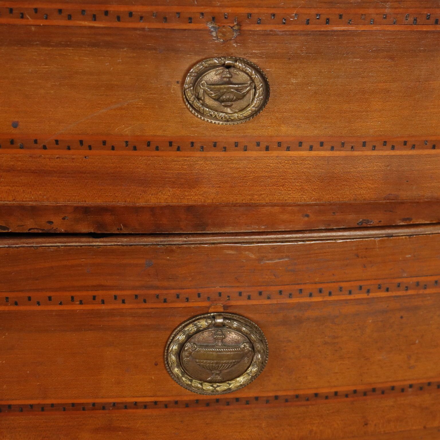Commode d'époque en noyer 5 tiroirs, Italie, XIXe siècle photo buy