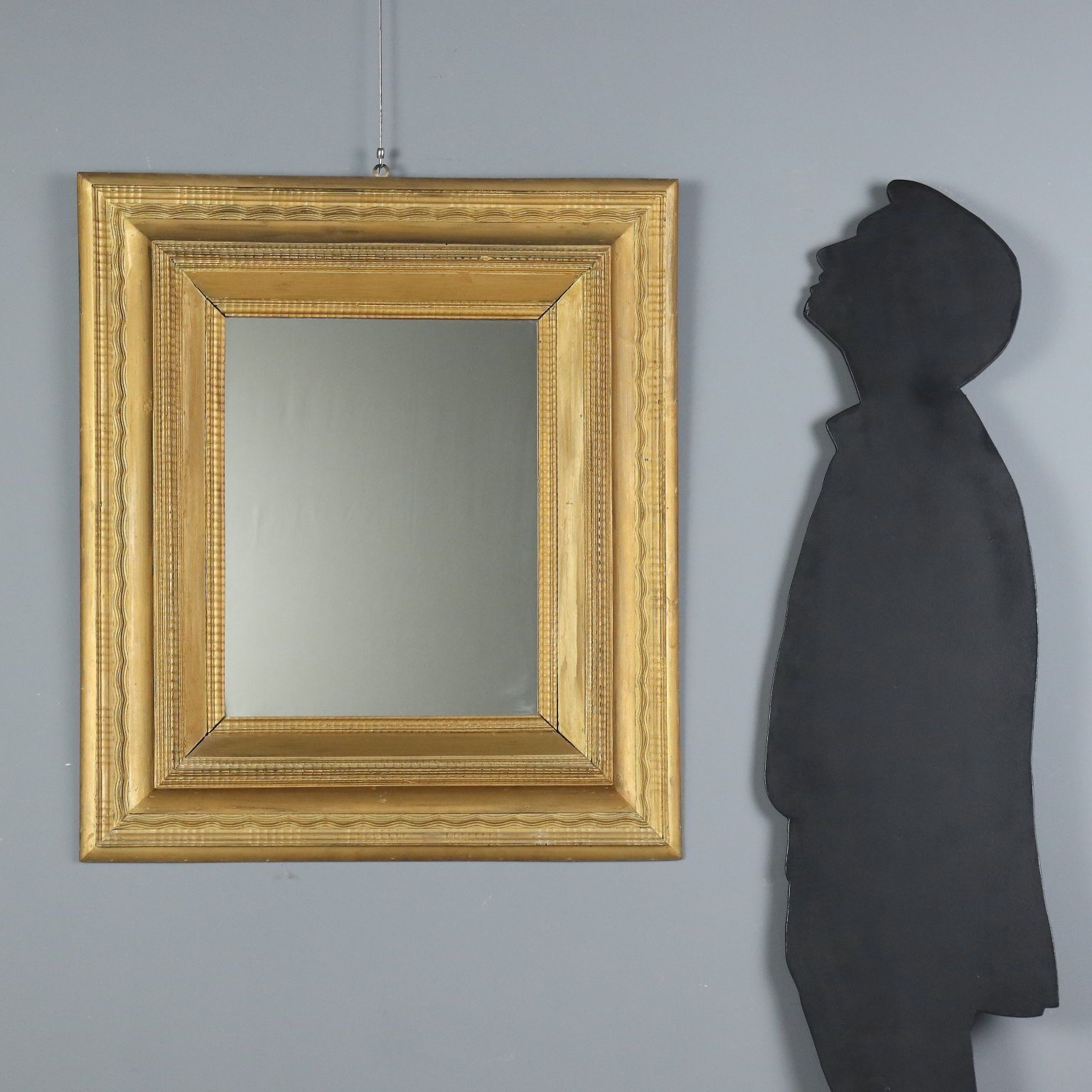 Miroir d'époque en bois doré, cadre guilloché, Italie, XIXe siècle photo furniture