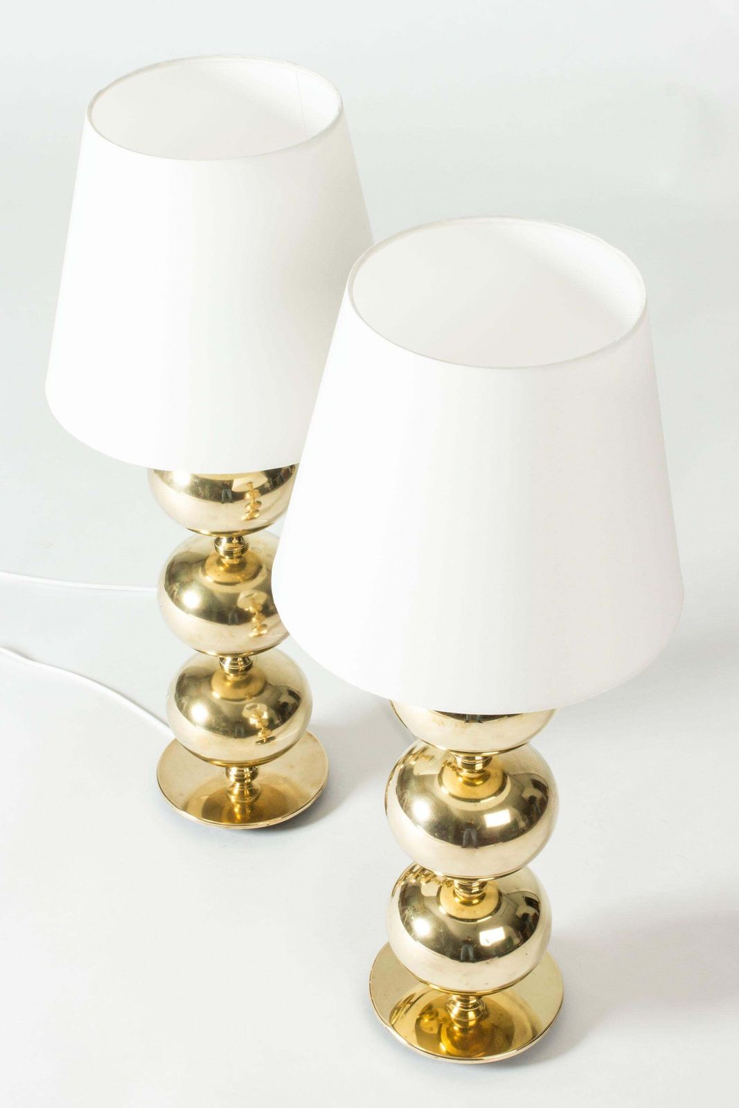 Paire de lampes de table mid-century en laiton par Henrik Blomqvist, Suède, années 1960 photo 3798.0