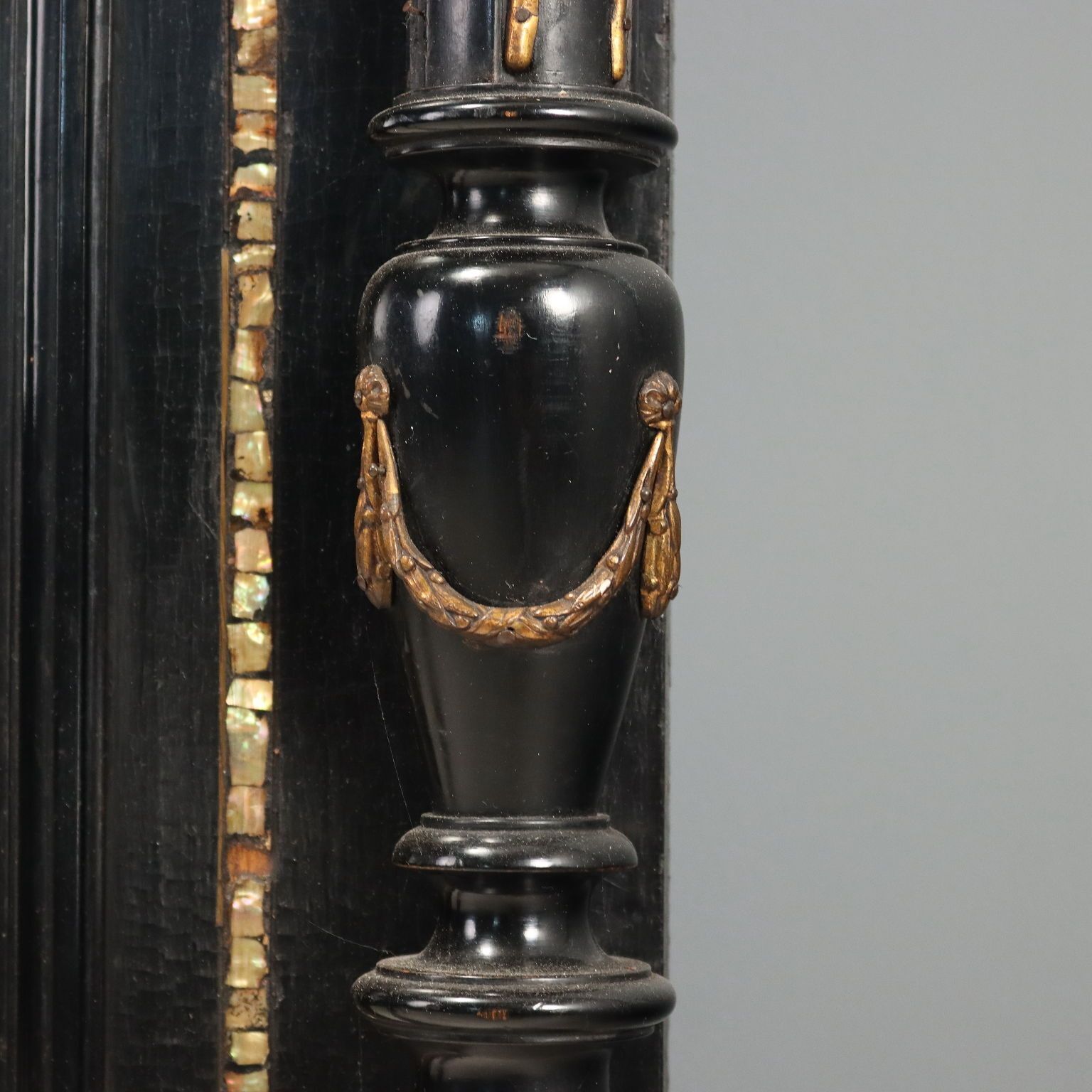 photo furniture Antique Mirror Ebonized Wood Inalys Italy XIX Century