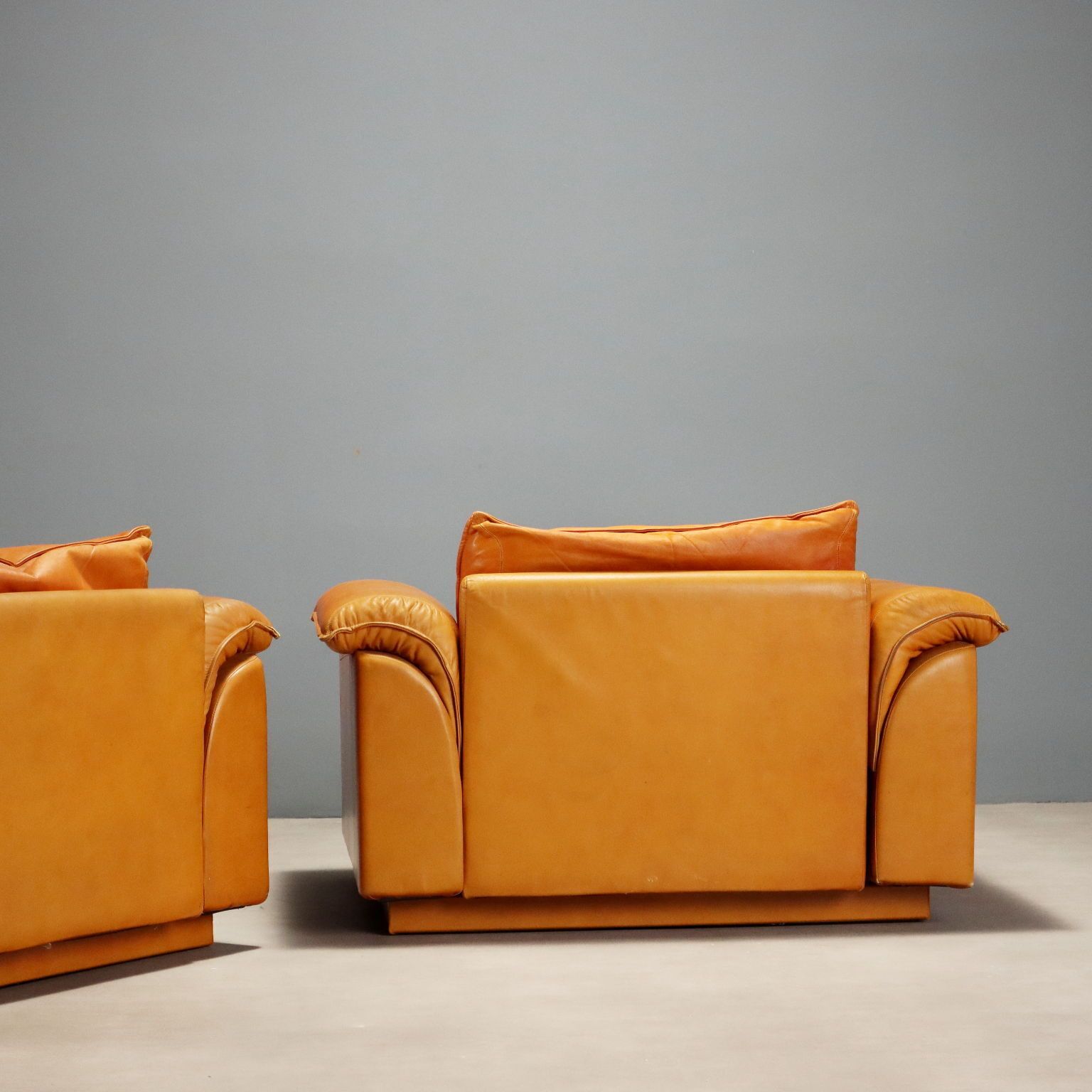 Furniture Leather Armchairs From The '70s '80s photo