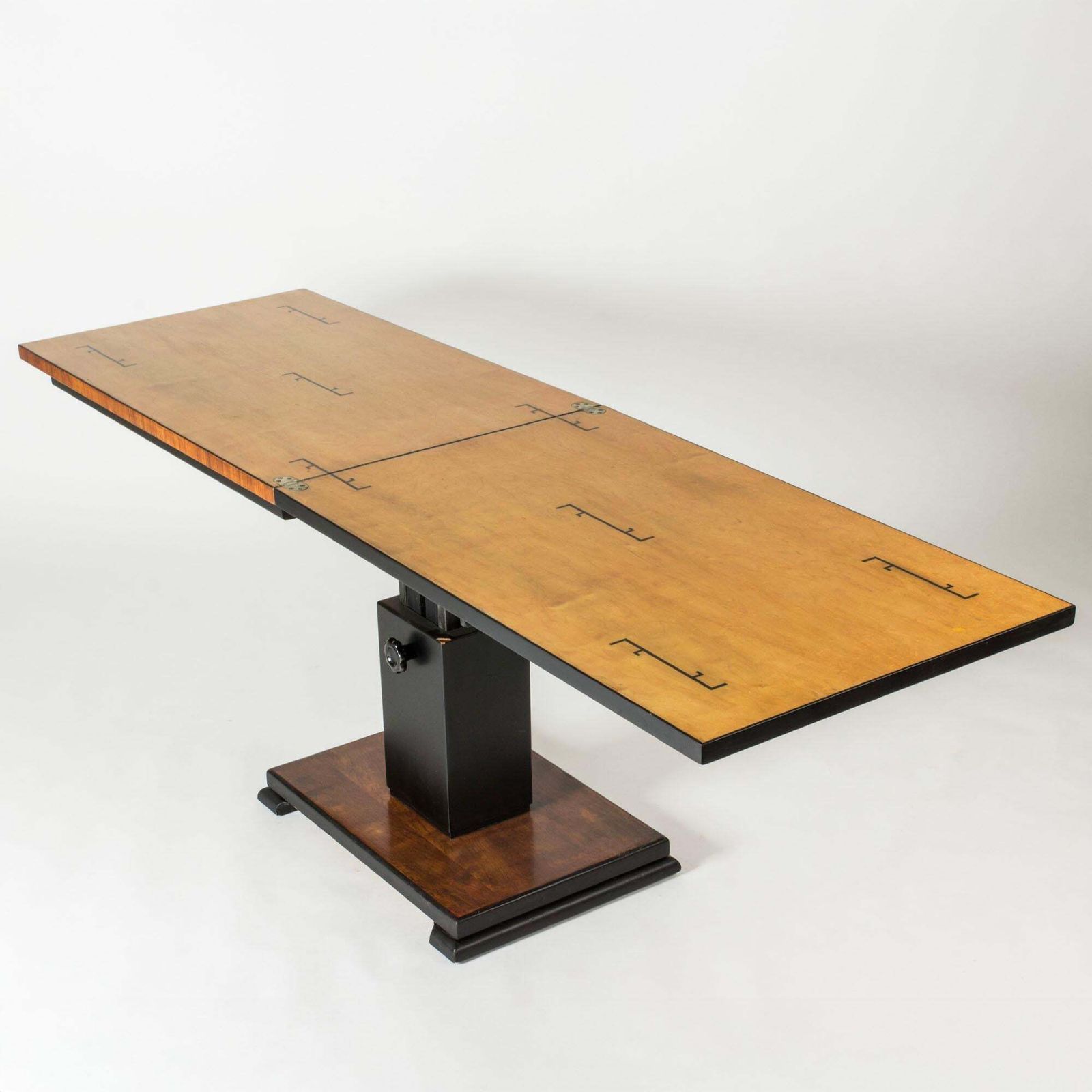 Meubels Modernistische "Ideal Table" van Otto Wretling, Zweden, jaren 1930 photo