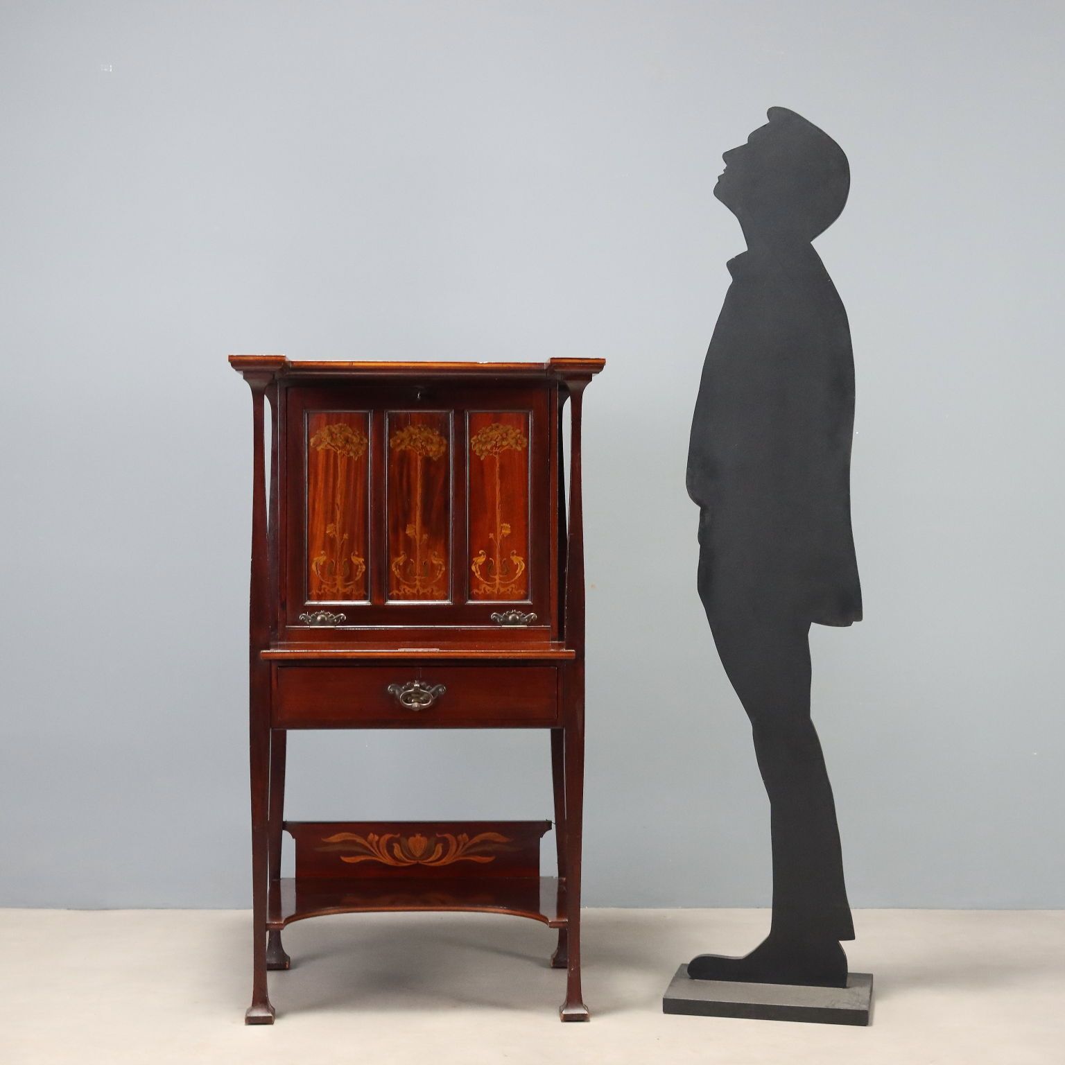 Bureau Arts and Crafts en acajou et érable photo furniture