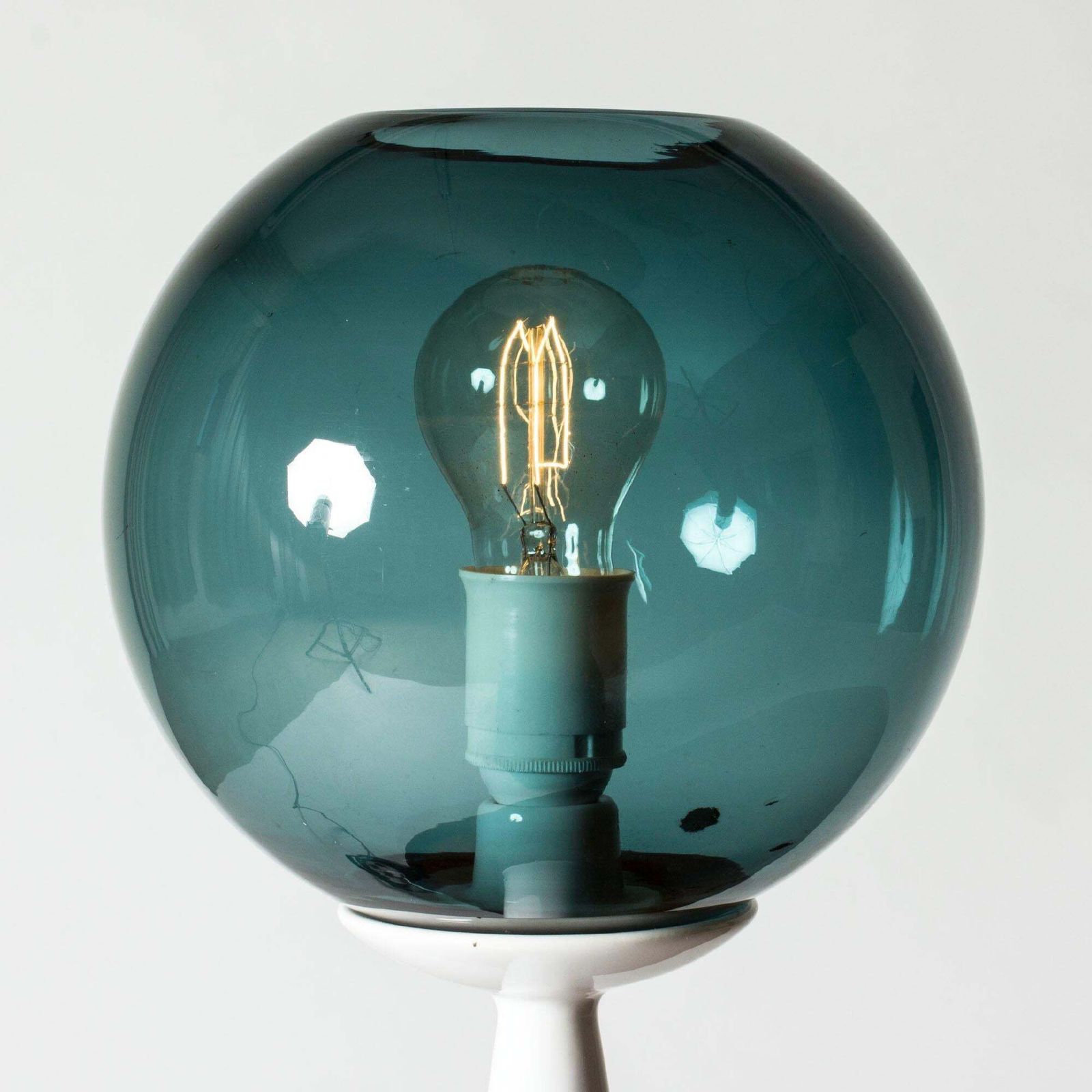 Lampe de table scandinave mid-century par Hans Agne Jakobsson, Suède, années 1950 photo 3798.0