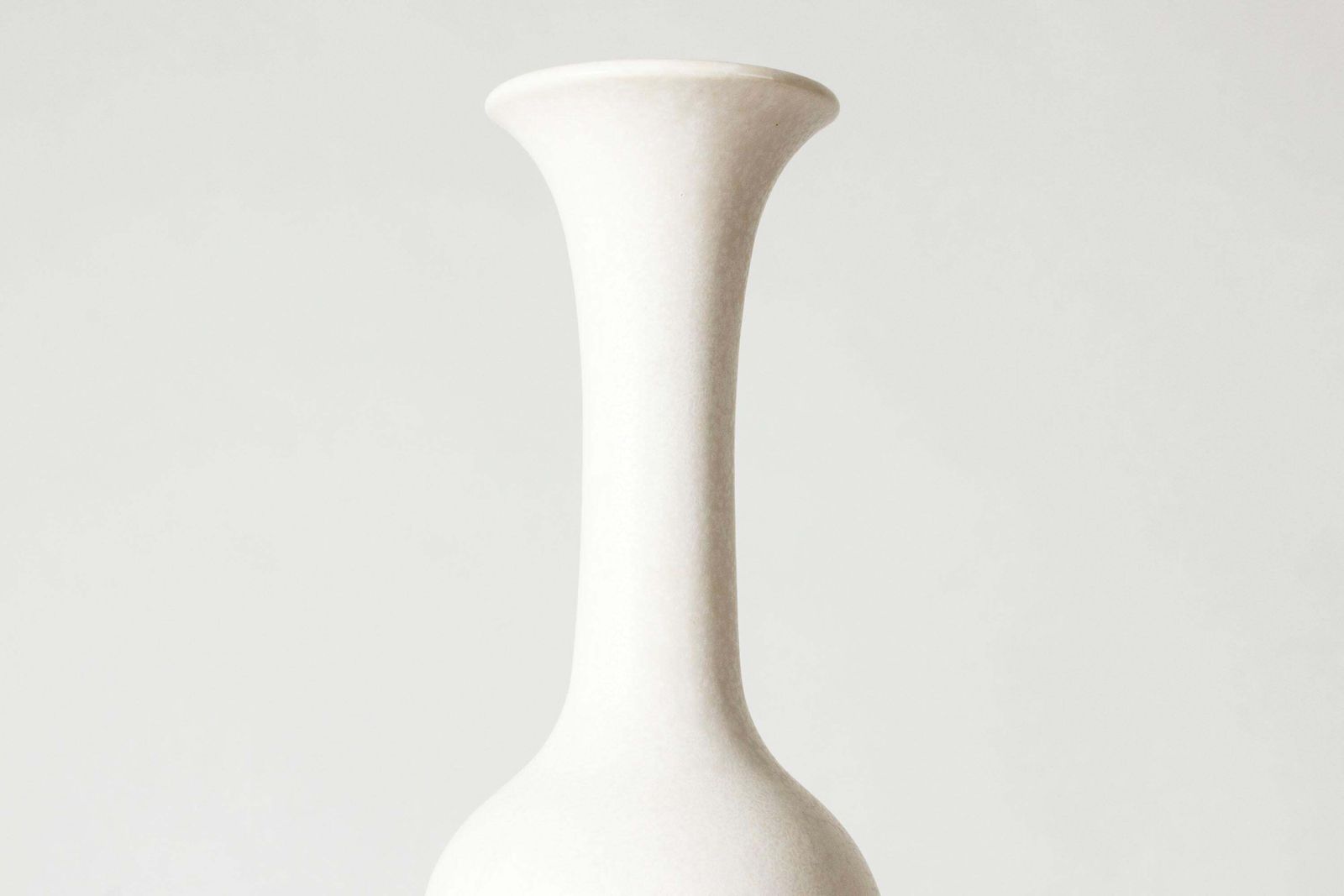 Vase en grès mid-century par Gunnar Nylund pour Rörstrand, Suède, années 1940 photo furniture