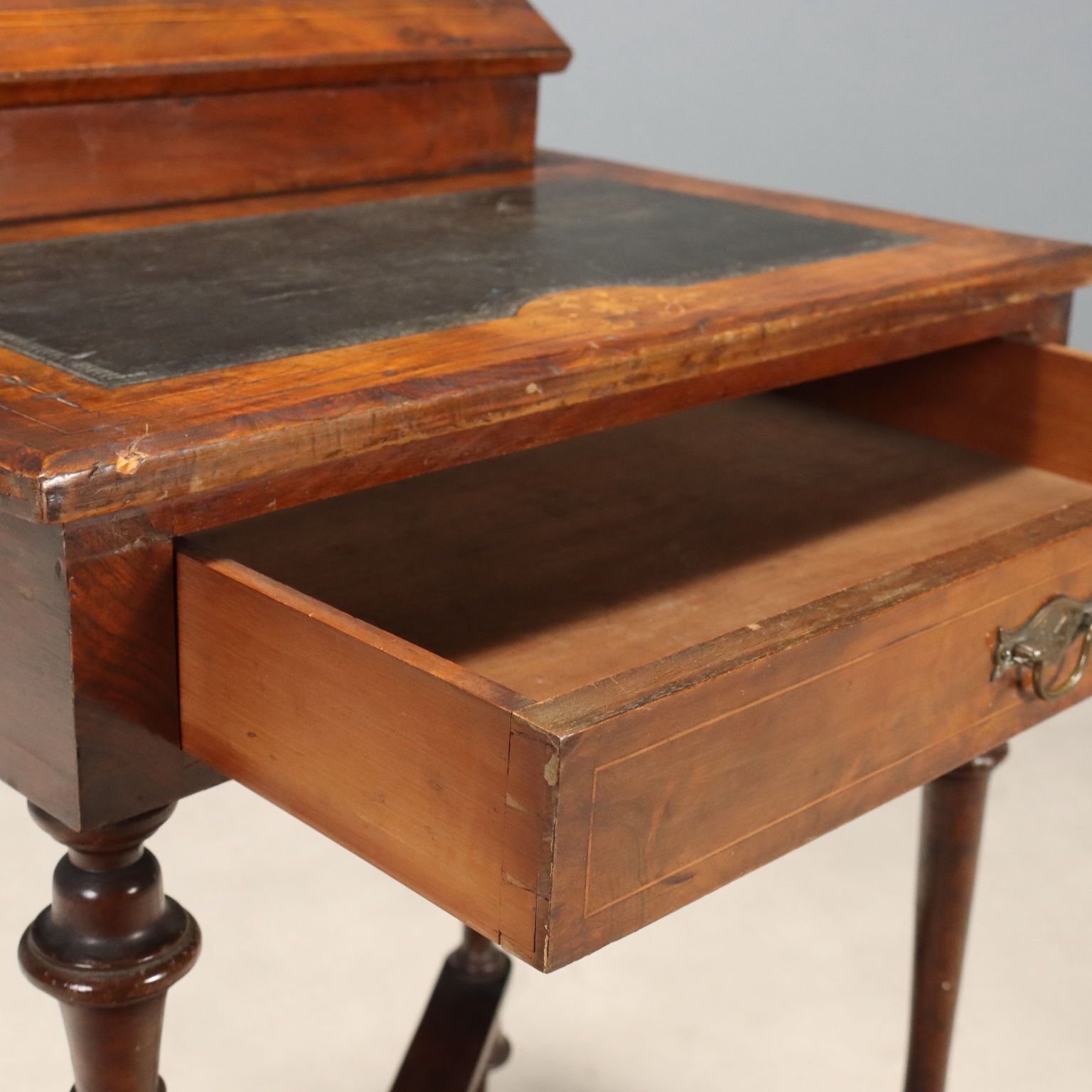 English Art Nouveau Desk Early 20th Century photo 510.0