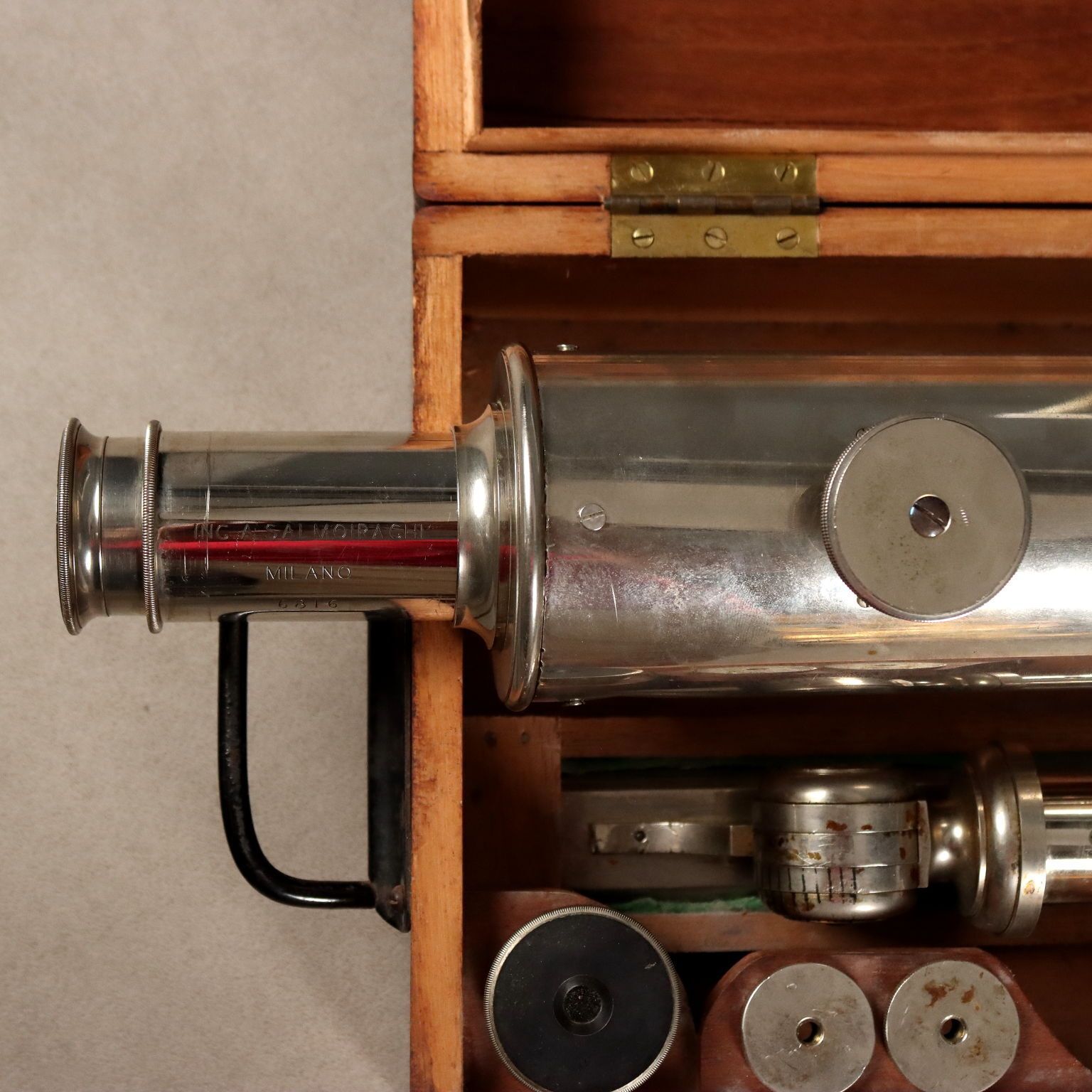 Salmoiraghi Milano Terrestrial Telescope With Wooden Case photo 740.0