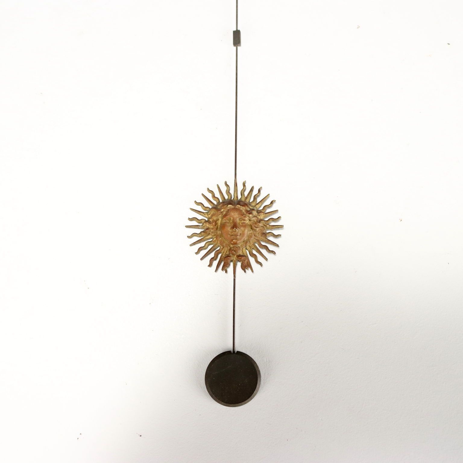 230.0 Bracket Pendulum Clock photo