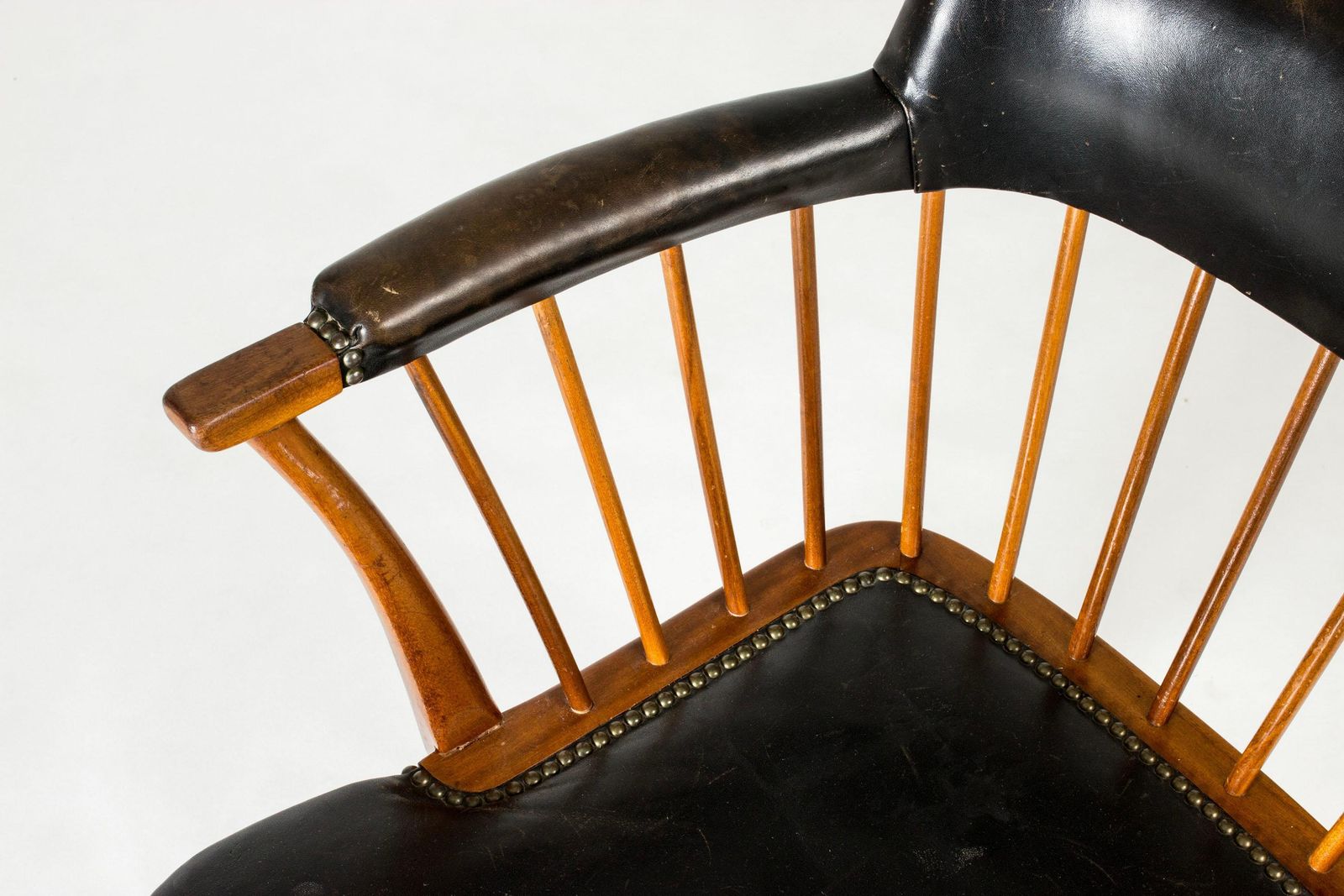 Fauteuil mid-century modern « Captain's Chair », par Josef Frank, Suède, années 1950 photo vintage