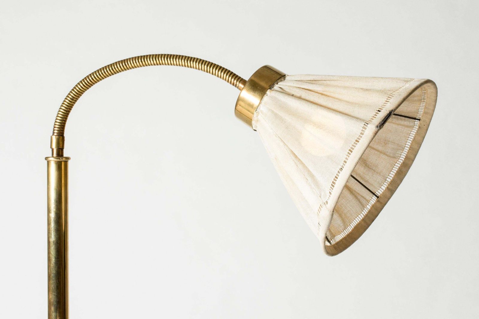 Lampadaire moderniste par Josef Frank pour Svenskt Tenn, Suède, années 1950 photo furniture