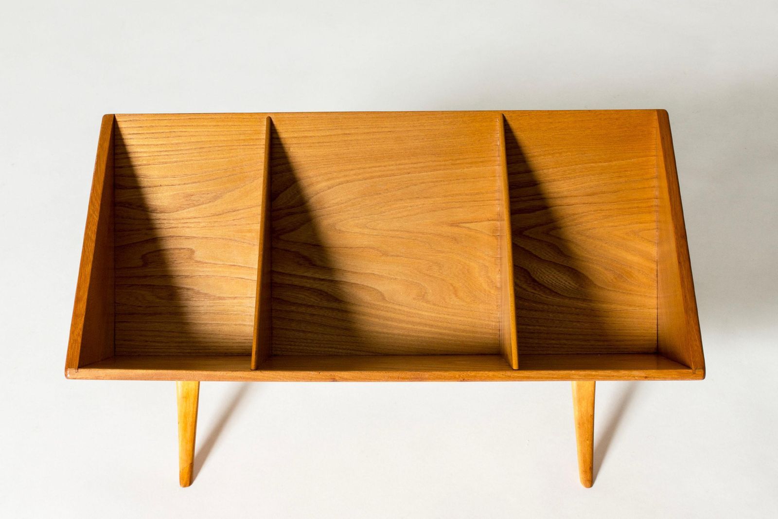 Bibliothèque scandinave moderne Book Crib par Bruno Mathsson, Karl Mathsson, Suède, années 1930 photo for sale